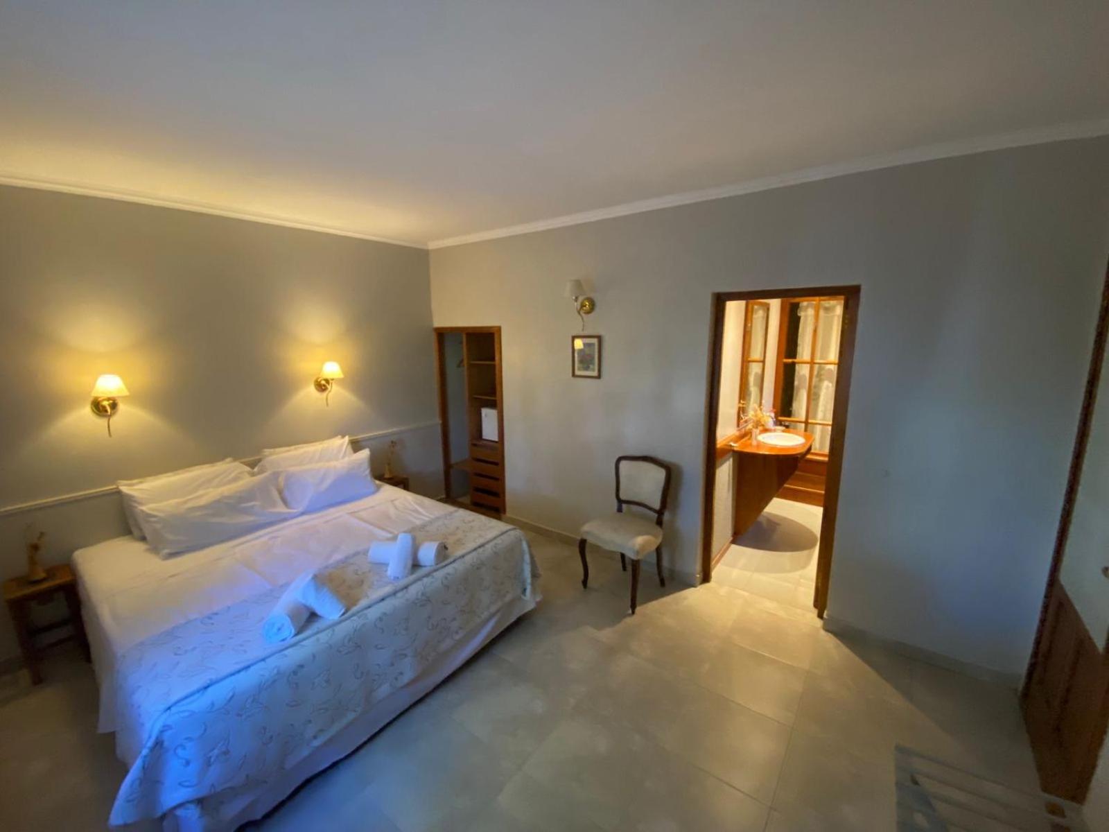 King Room with Spa Bath photo 1