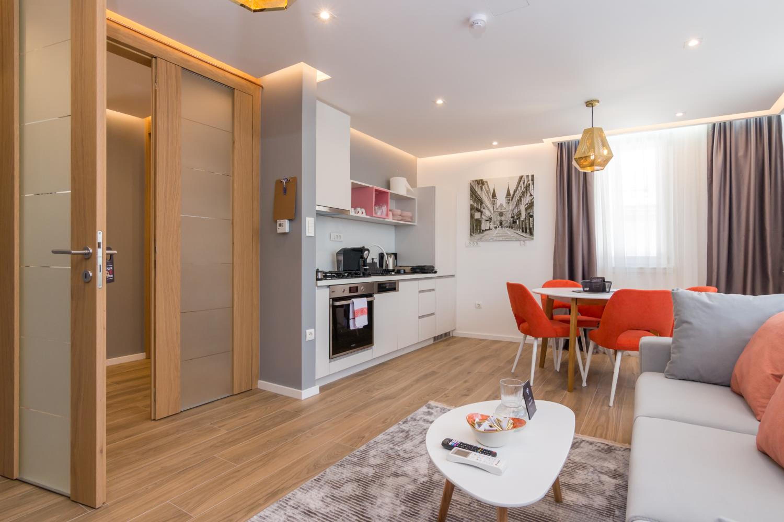One-Bedroom Apartment with Sofa Bed and Garage Parking