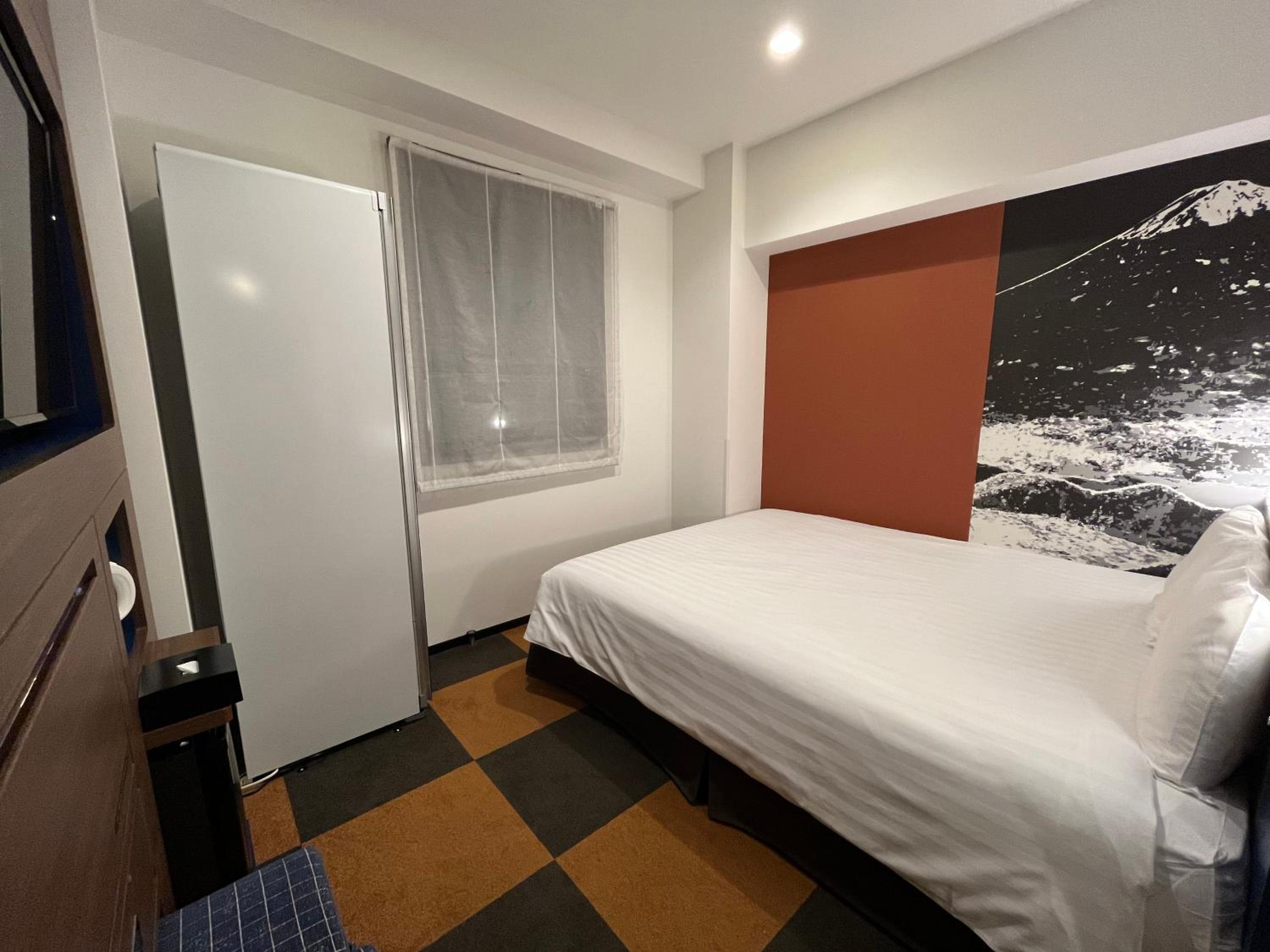 Double Room - (LG Styler) - Non-Smoking photo 2