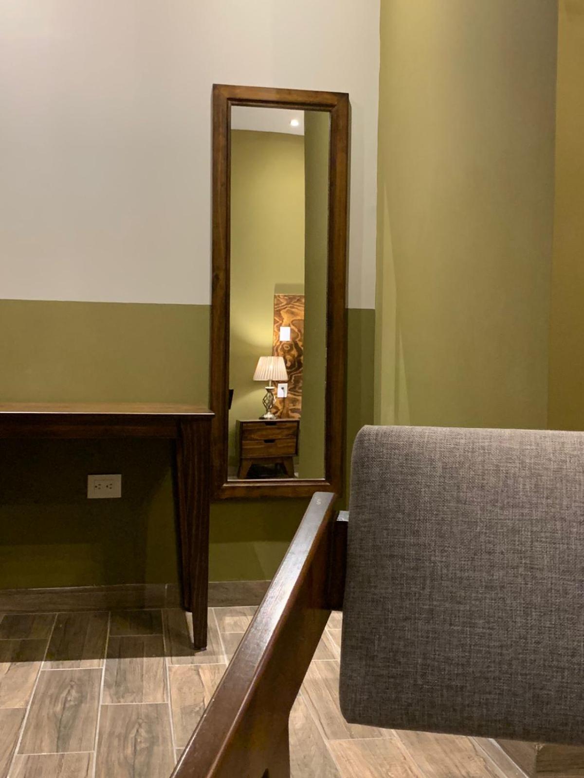 Suite with City View photo 3