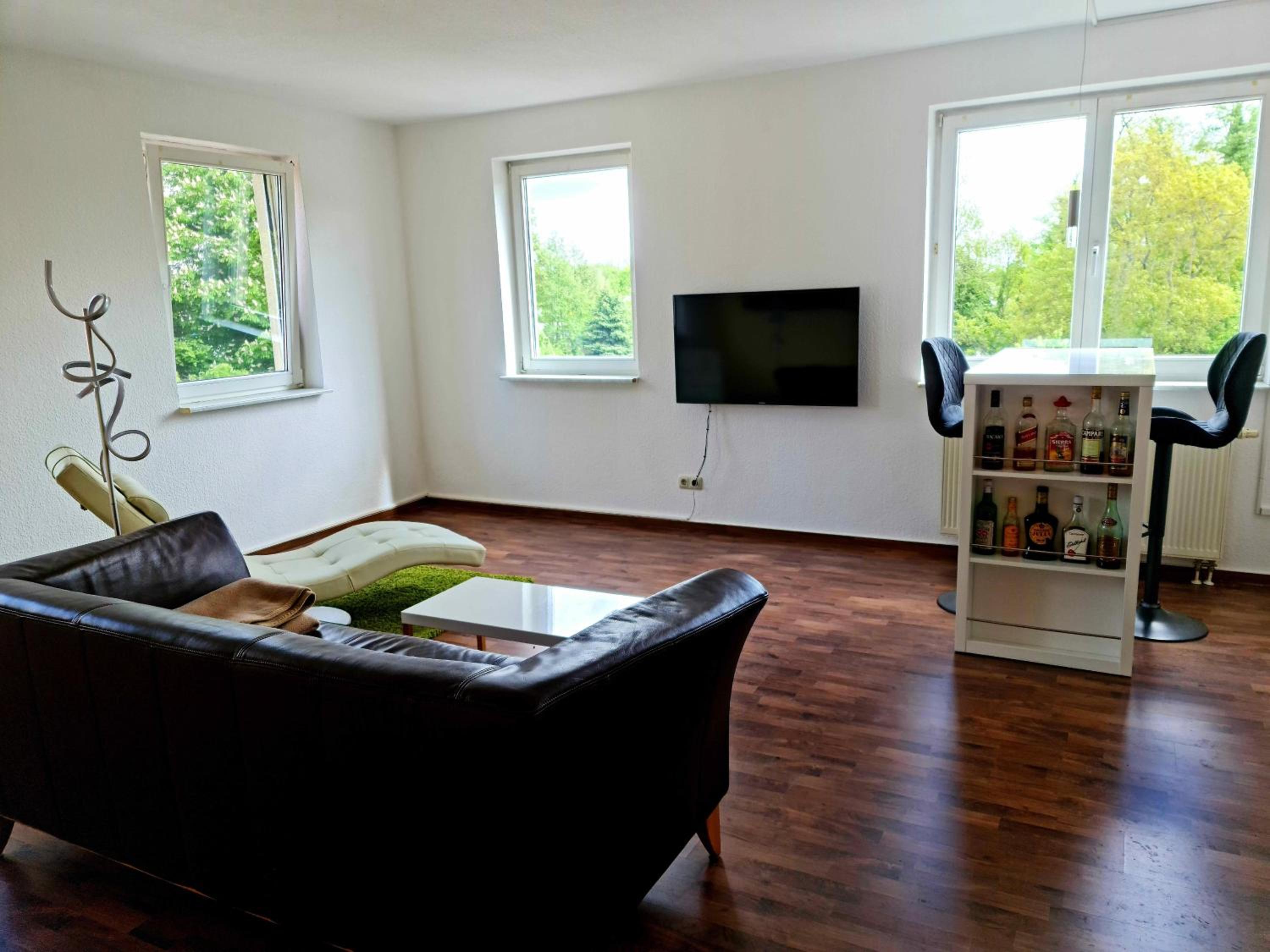 One-Bedroom Apartment - Photo 9
