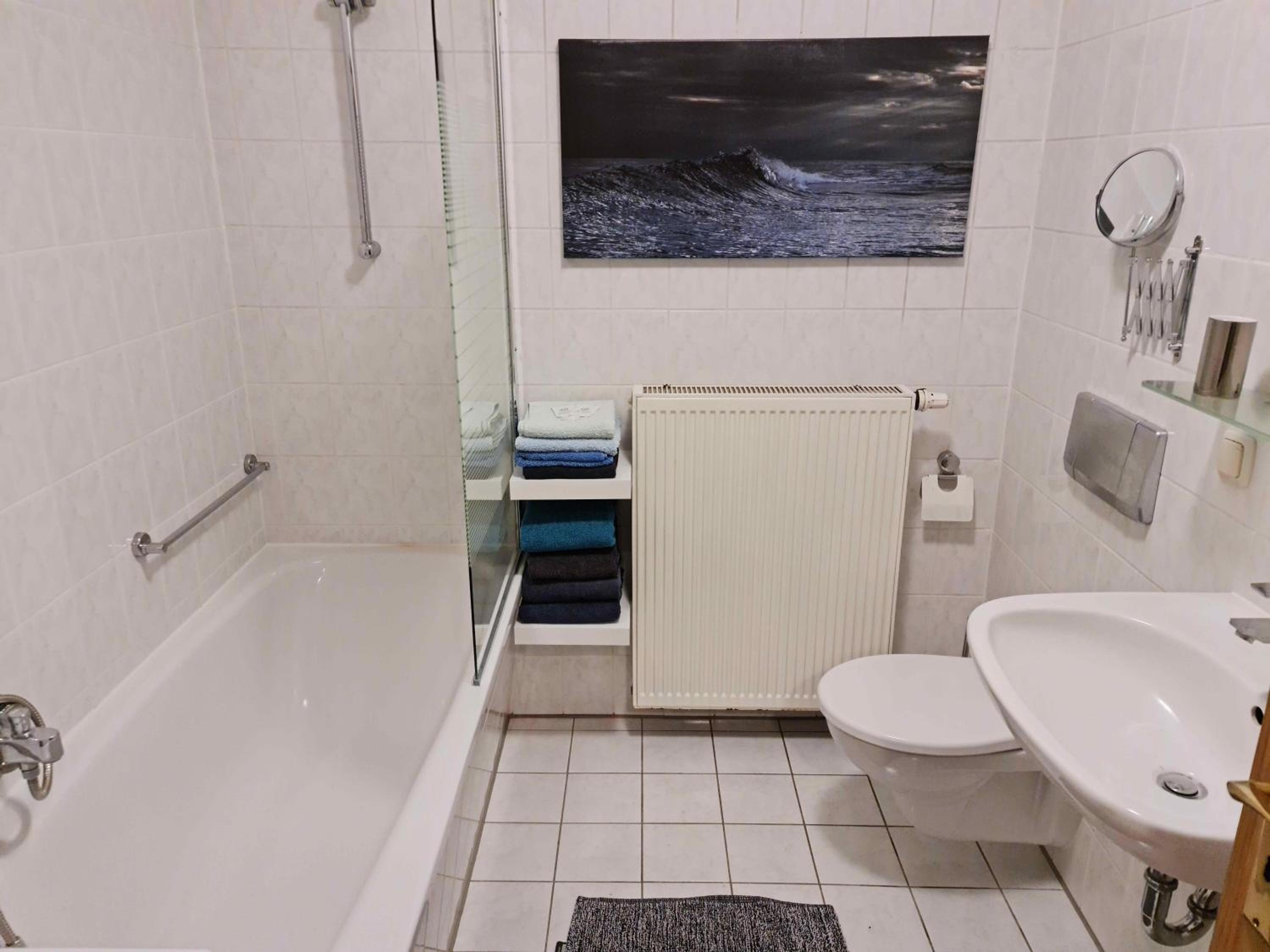 One-Bedroom Apartment - Photo 8