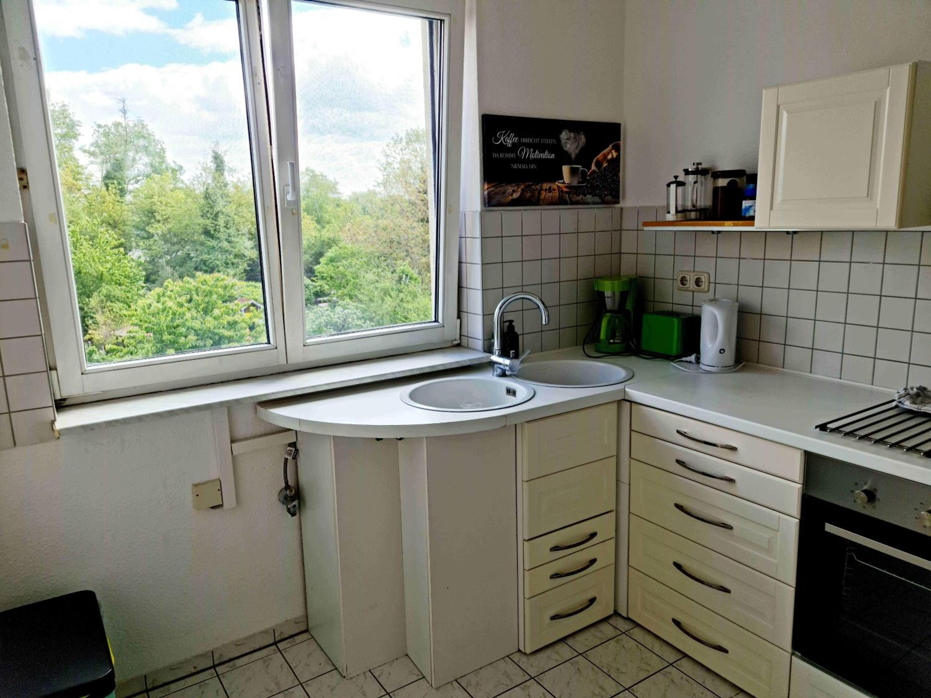 One-Bedroom Apartment - Photo 7