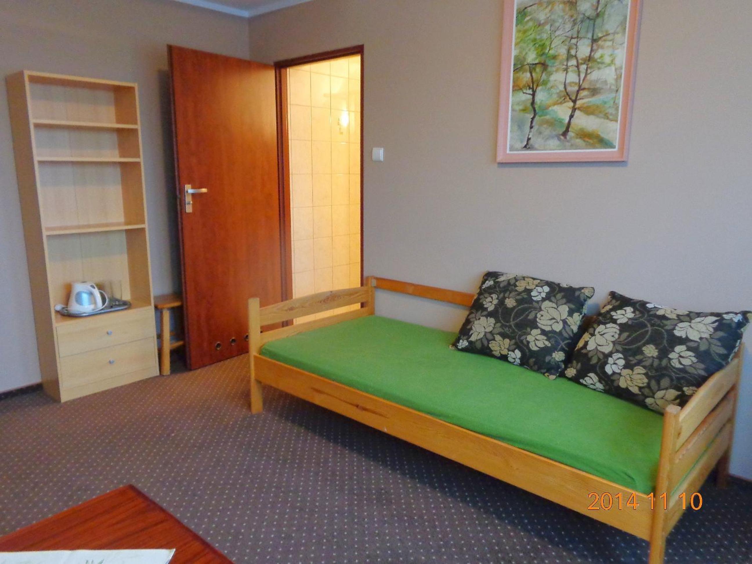 Standard Family Room photo 1