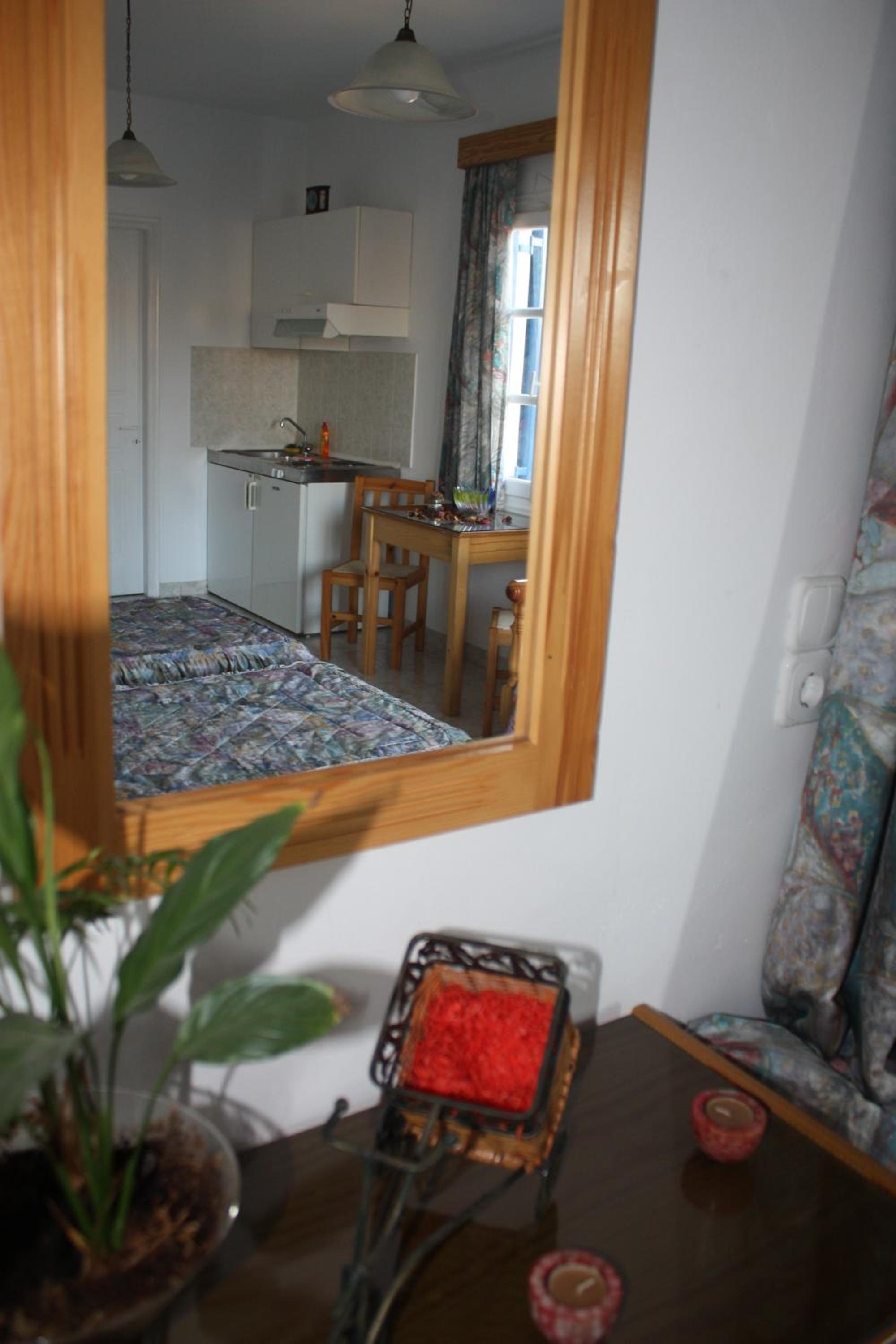 Studio (2 Adults) - Photo 4