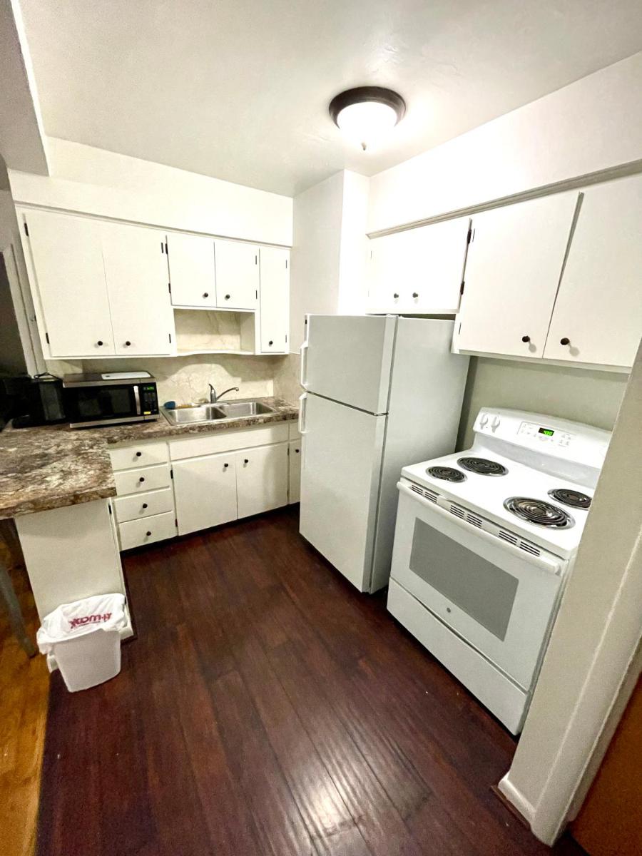 Two-Bedroom Apartment photo 3