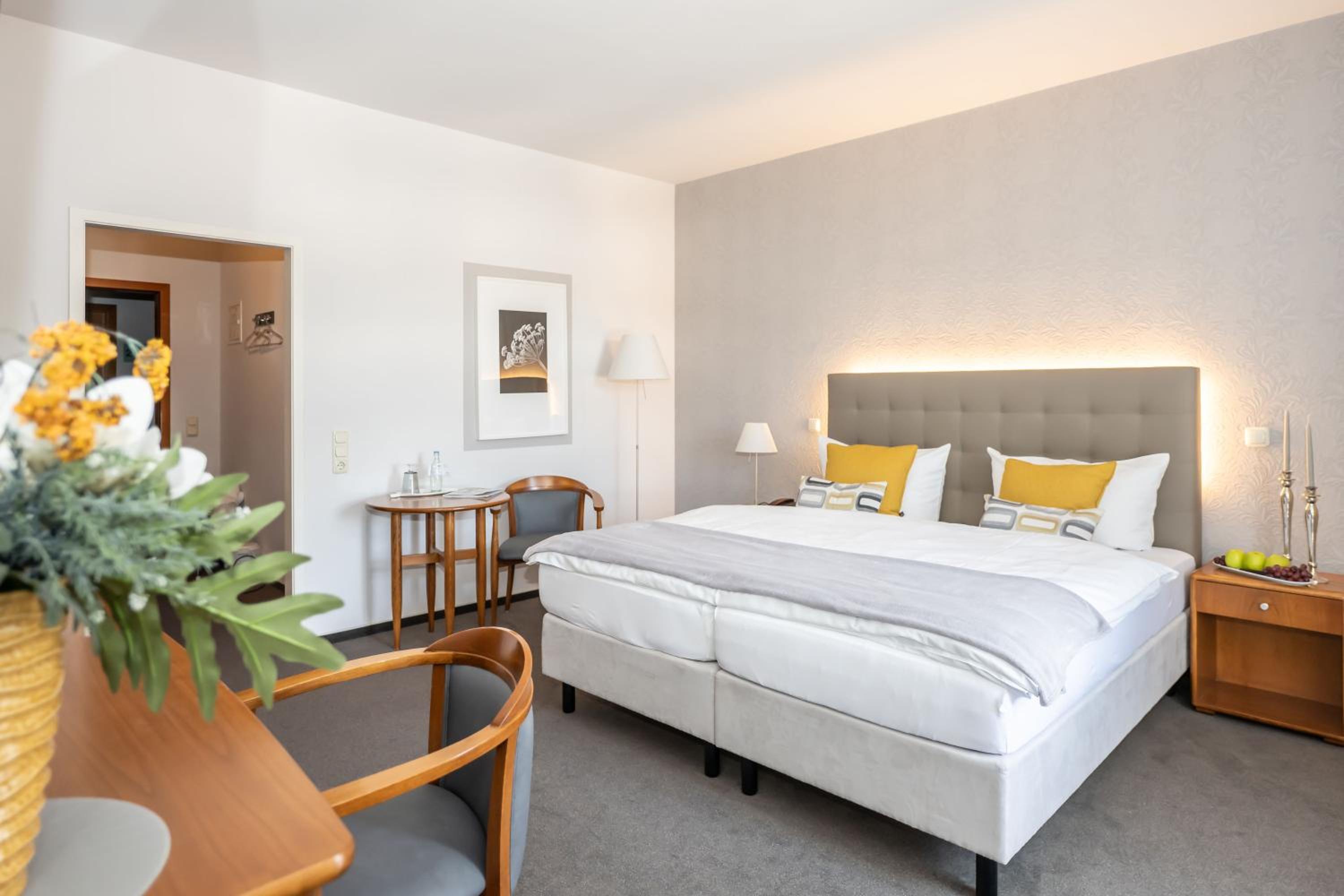 Double Room - Photo 8