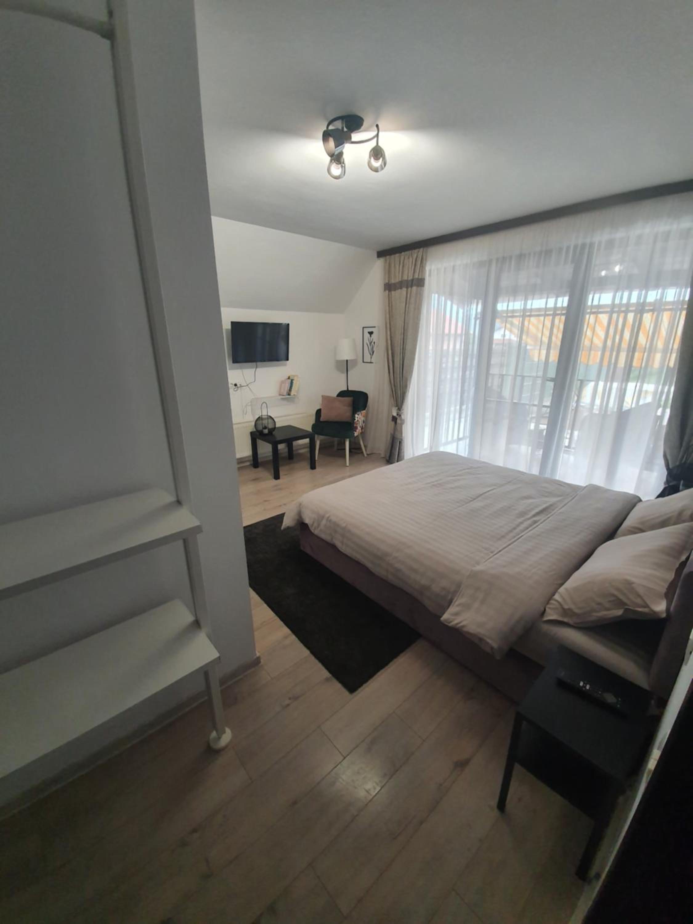 Double Room with Balcony photo 3