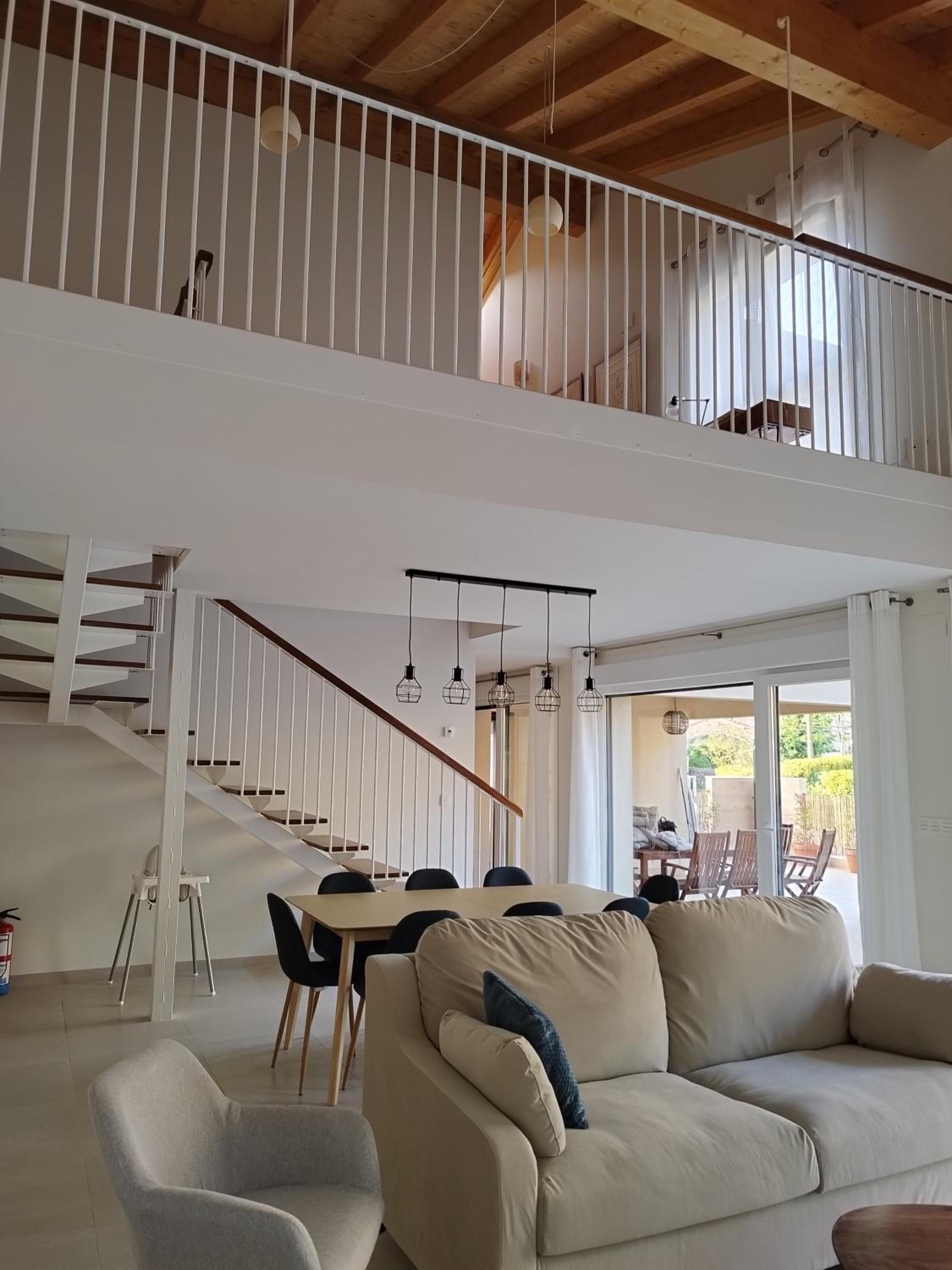 Casa de cuatro habitaciones