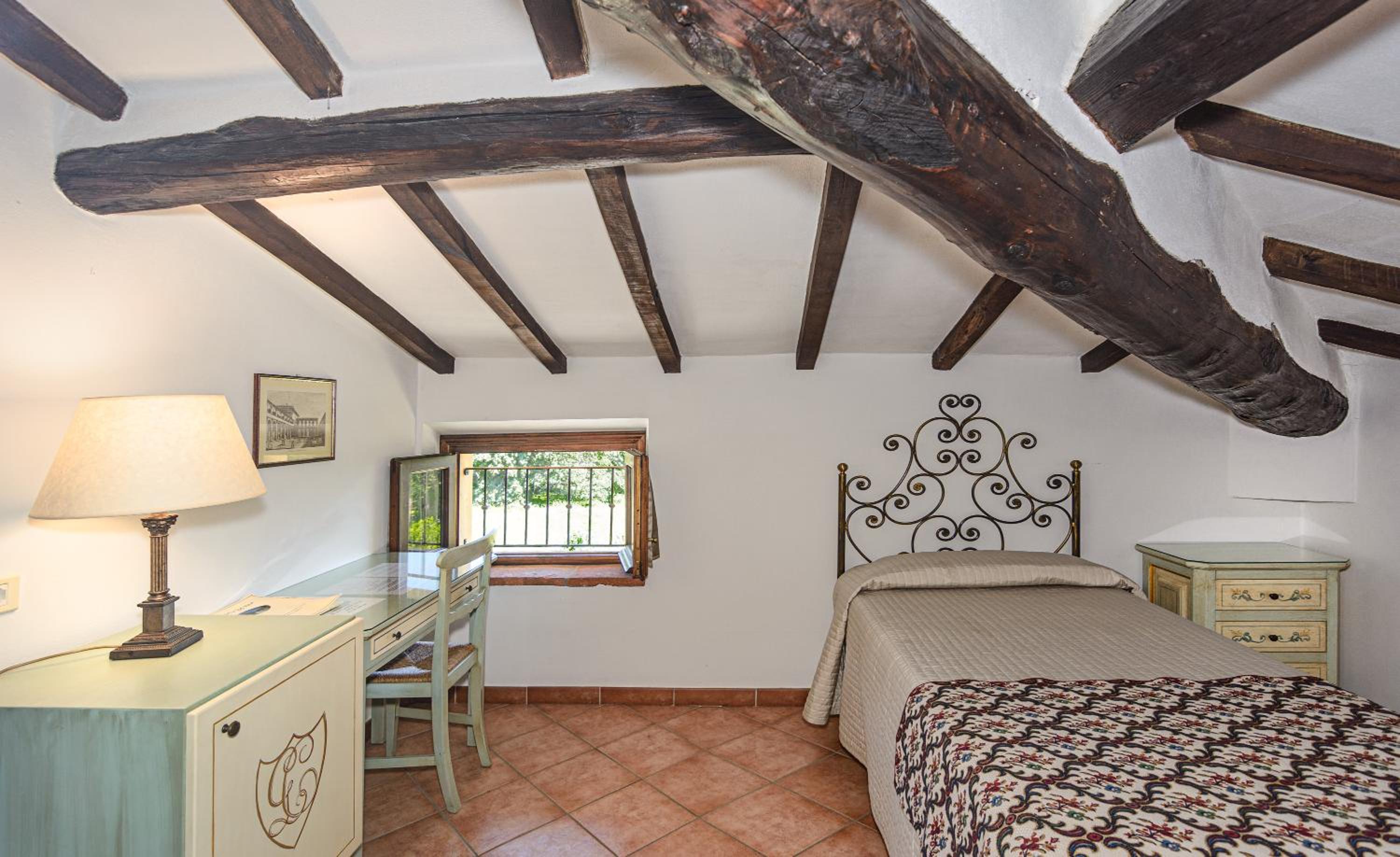 Quadruple Room - Photo 6