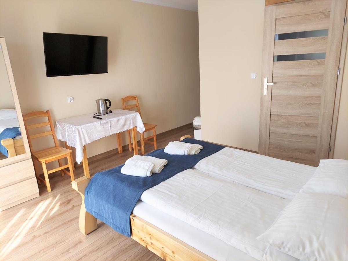 Double Room with Private Bathroom - Photo 1