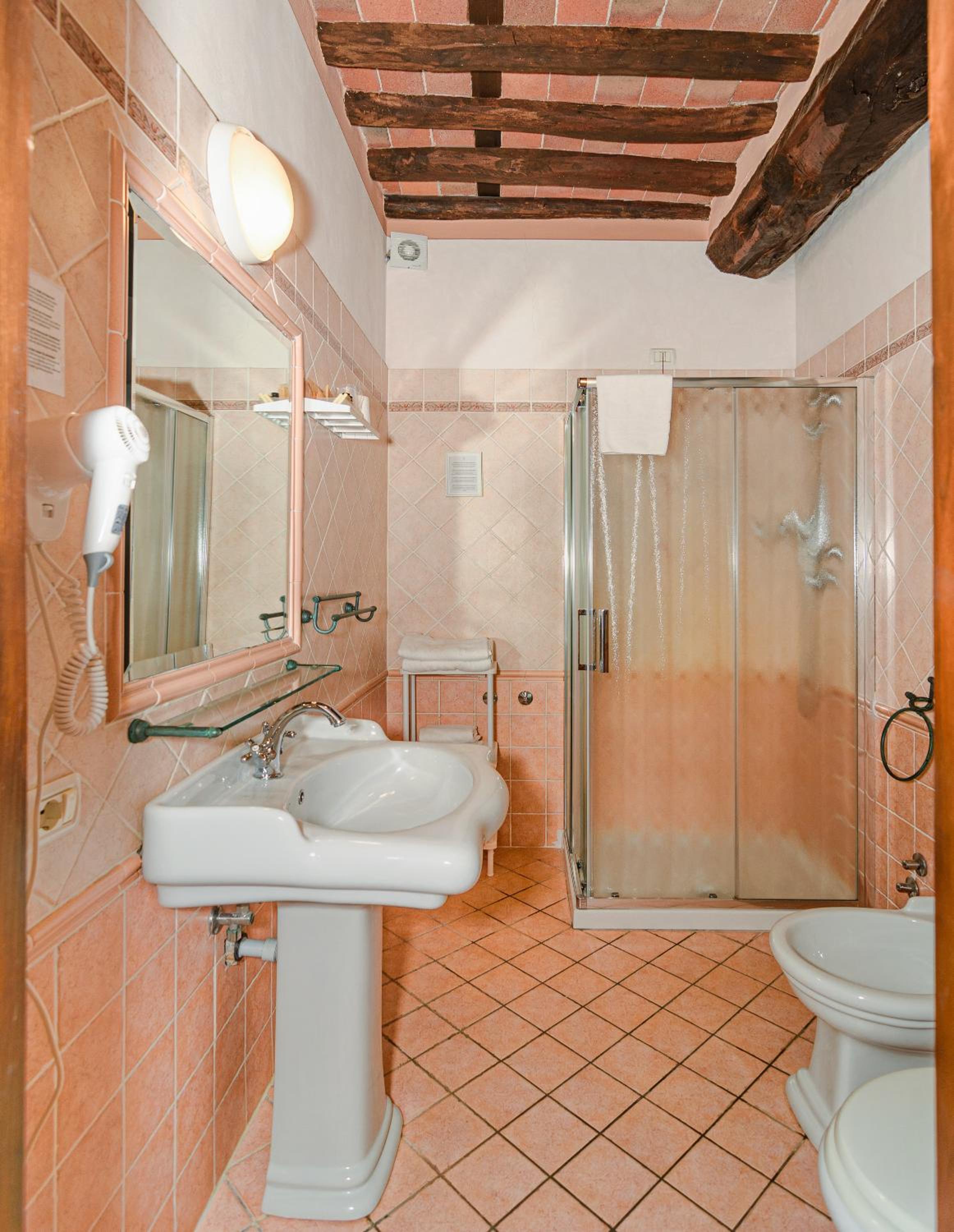 Junior Suite with Balcony, photo 7