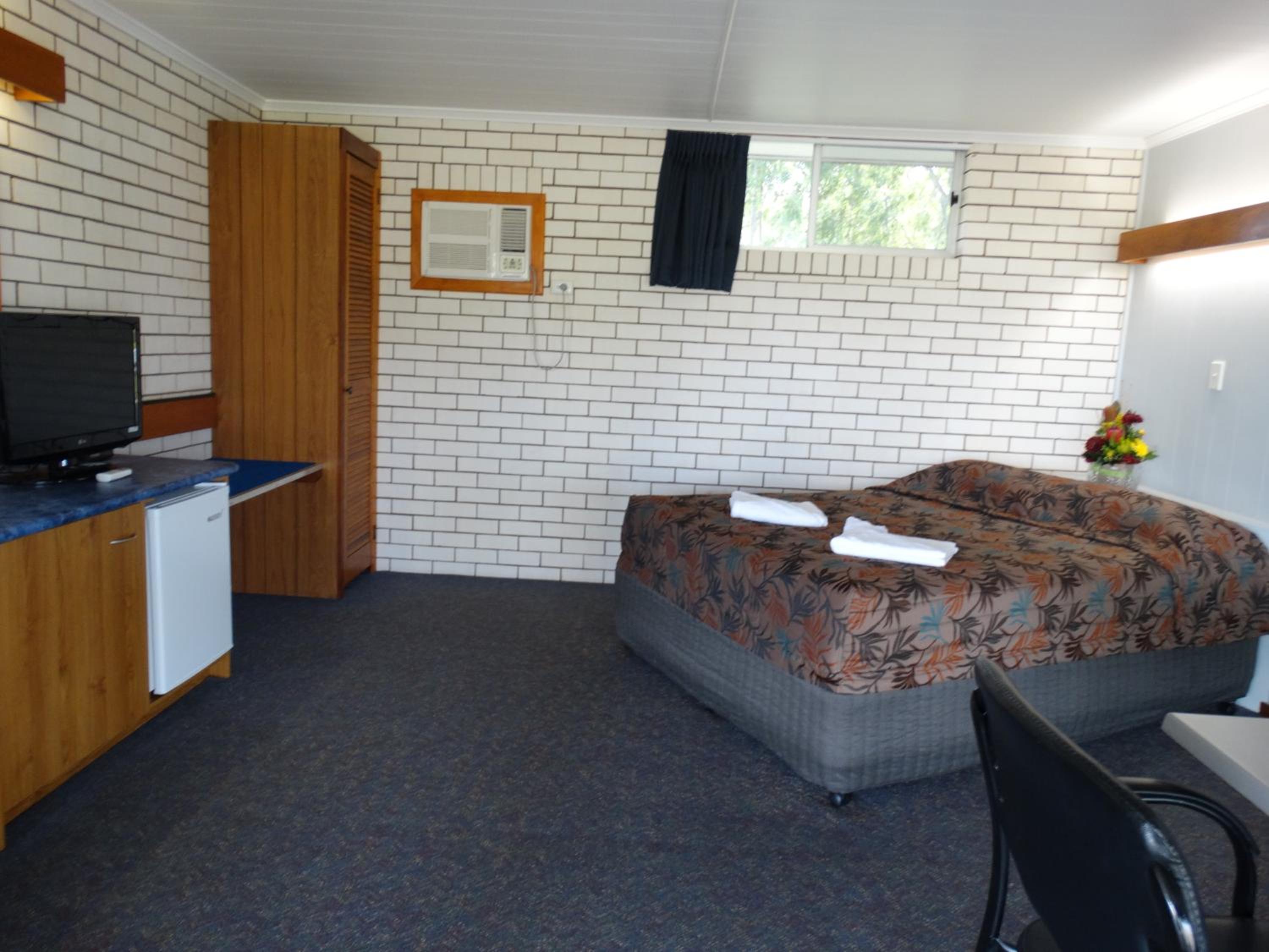 Standard Queen Room - Photo 1