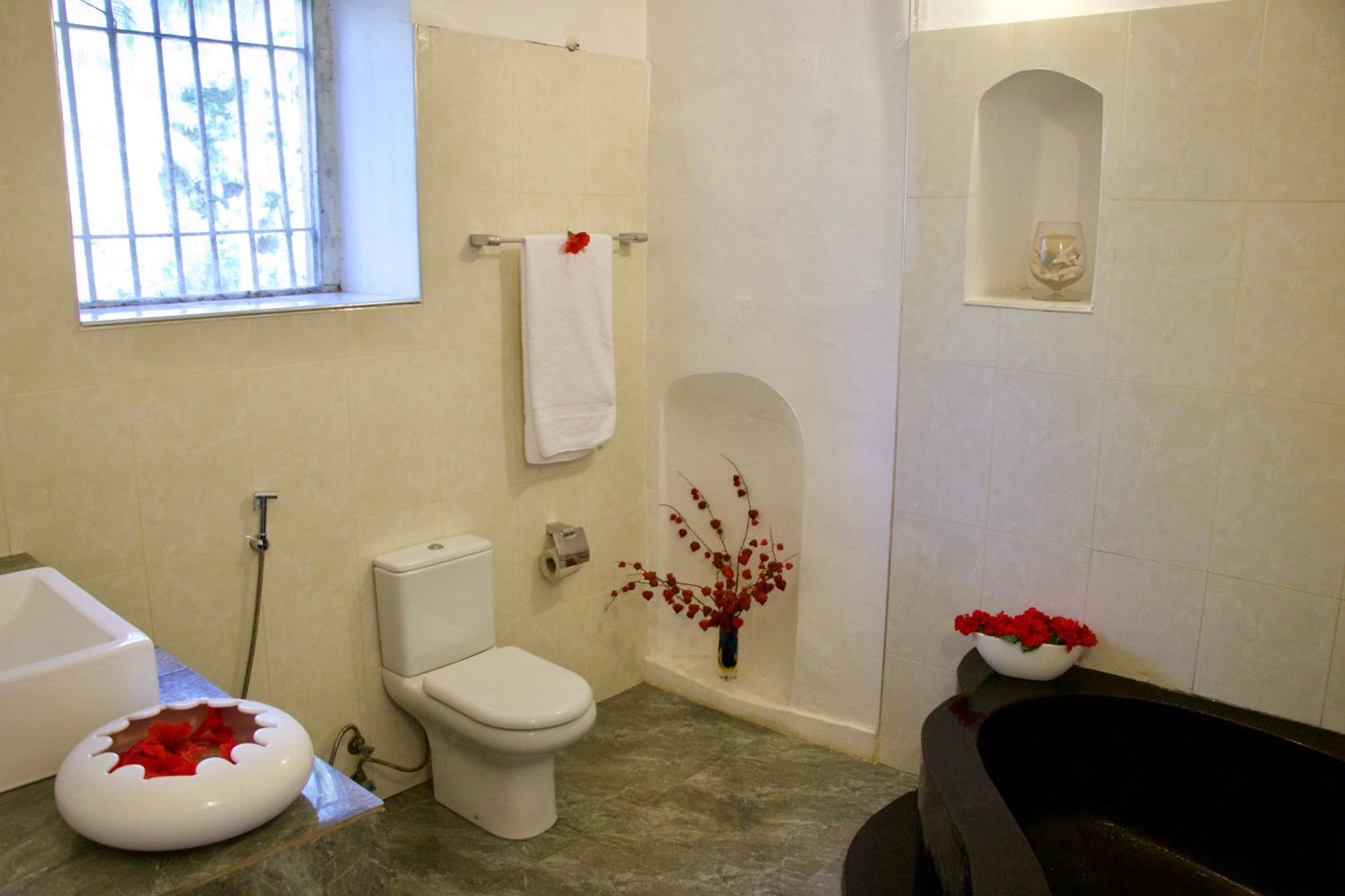 Deluxe King Room photo 2