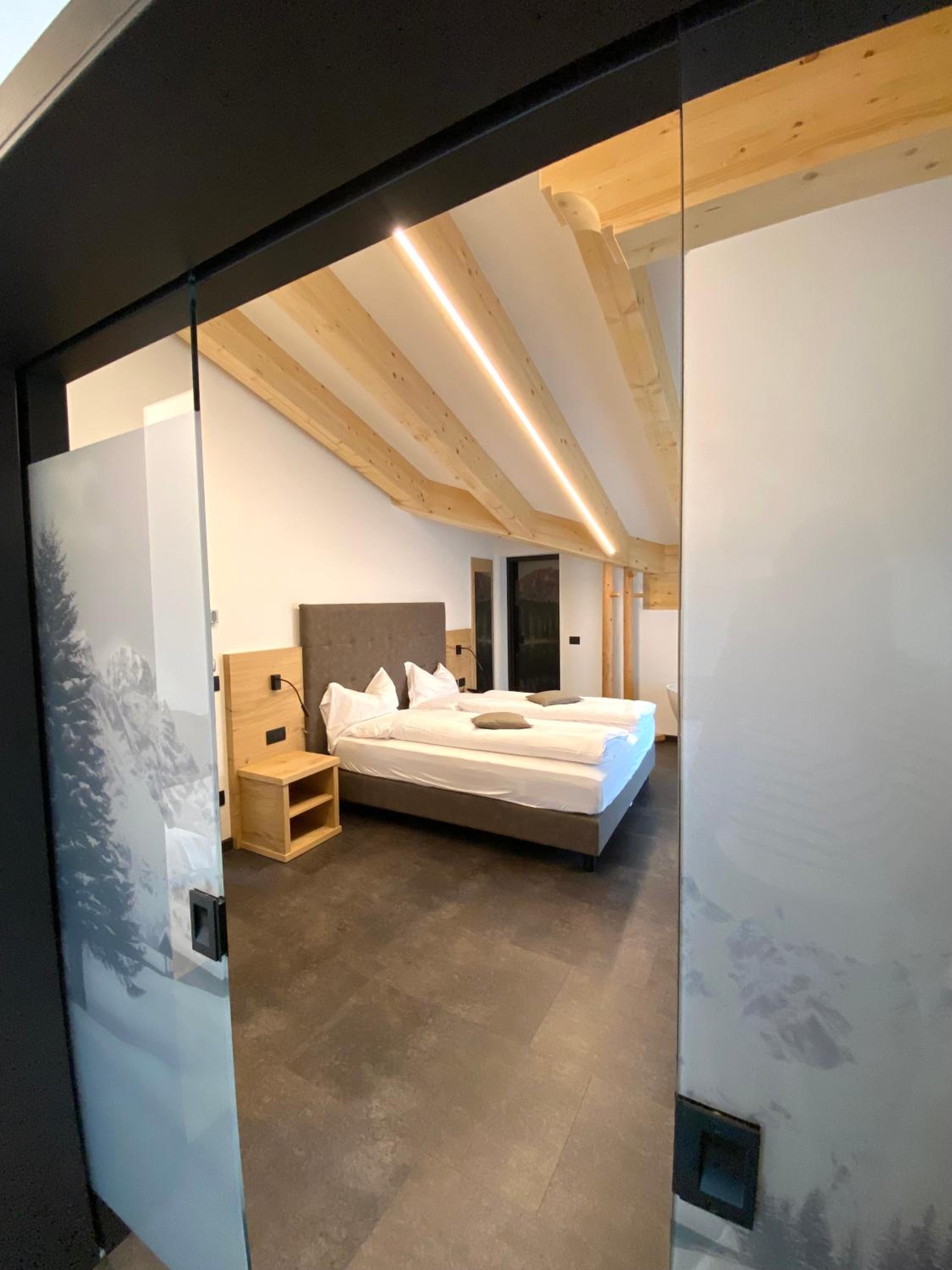 Suite with Mountain View - Photo 1