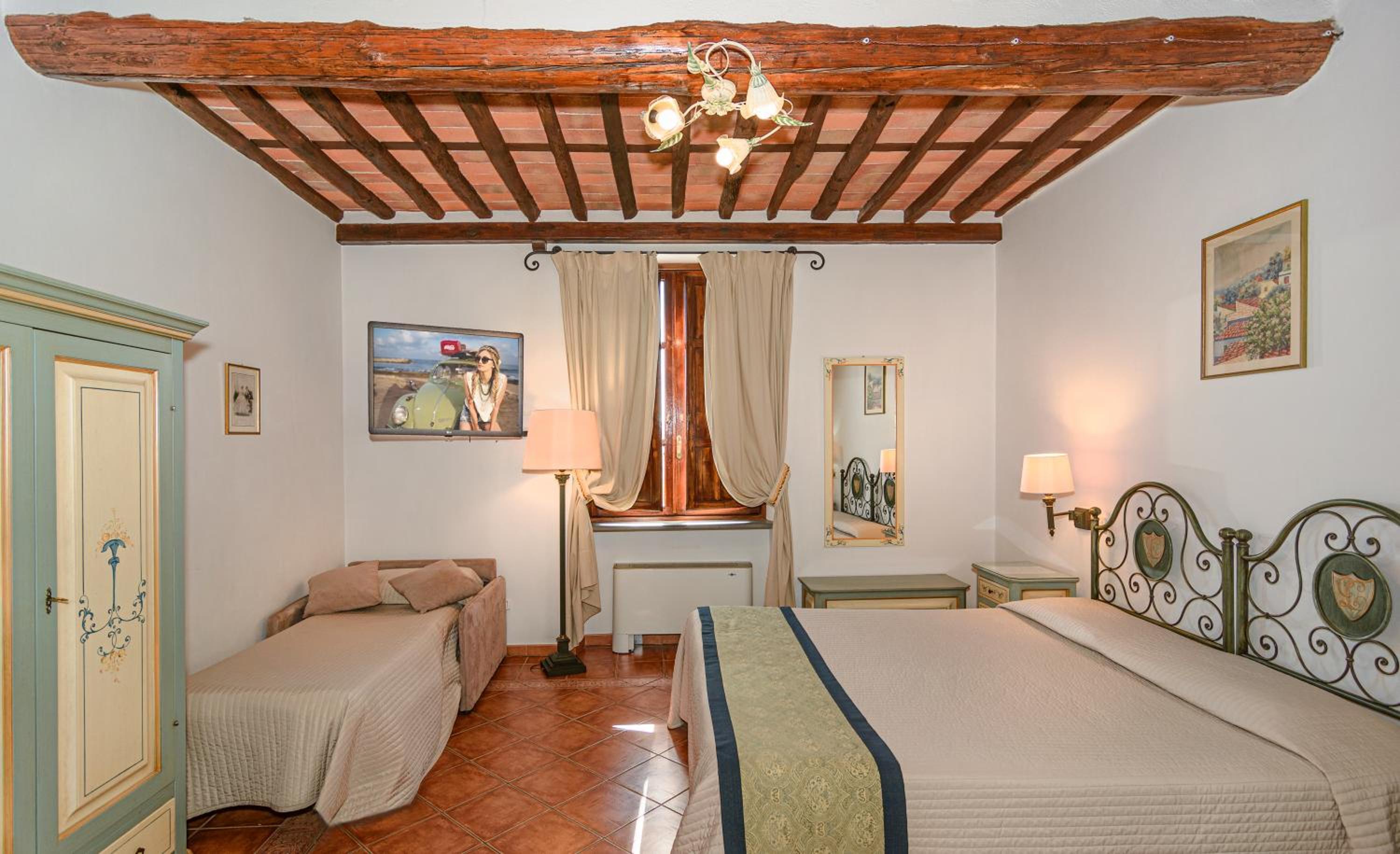 Triple Room - Photo 3