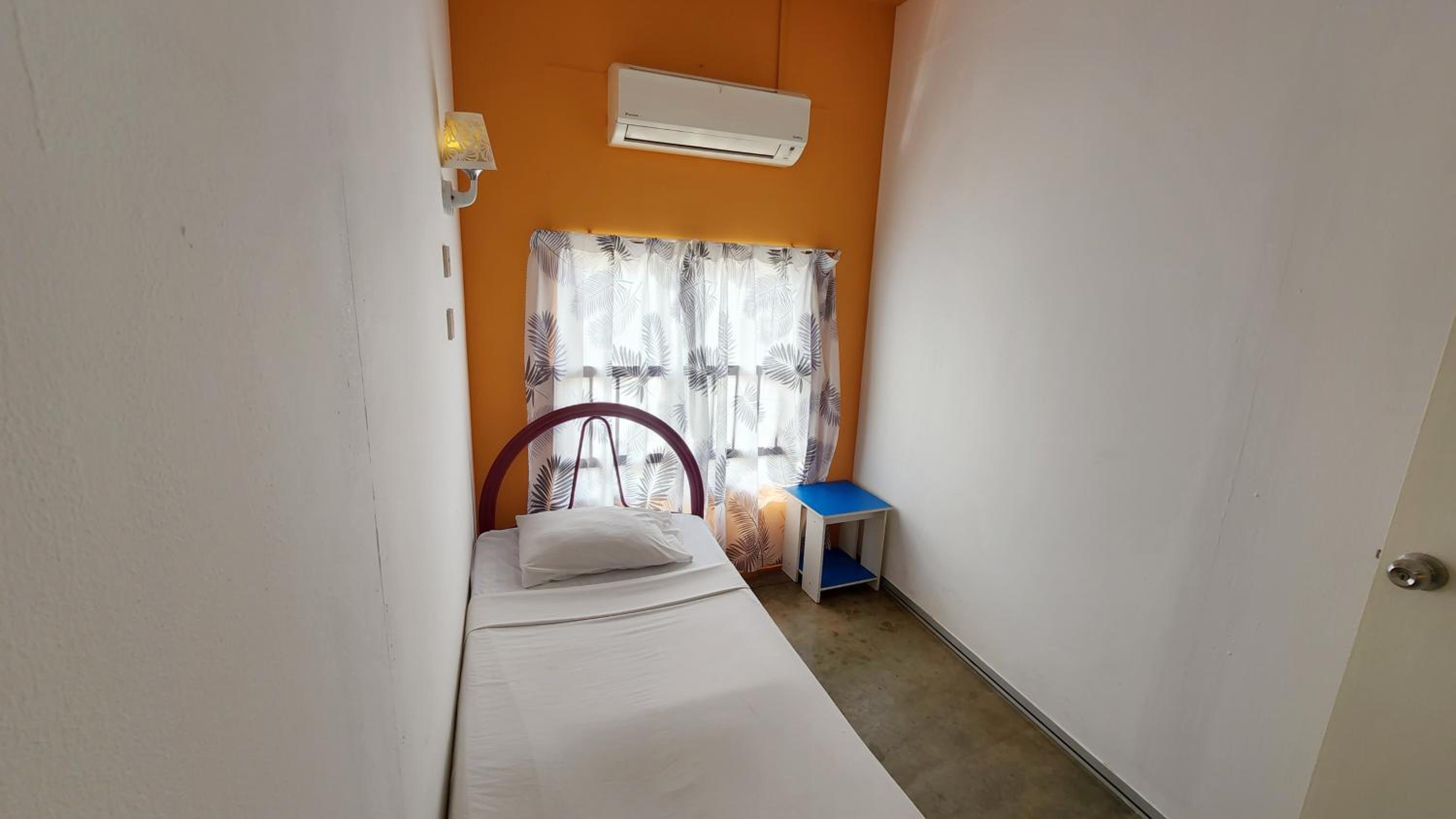 Single Room with Shared Bathroom