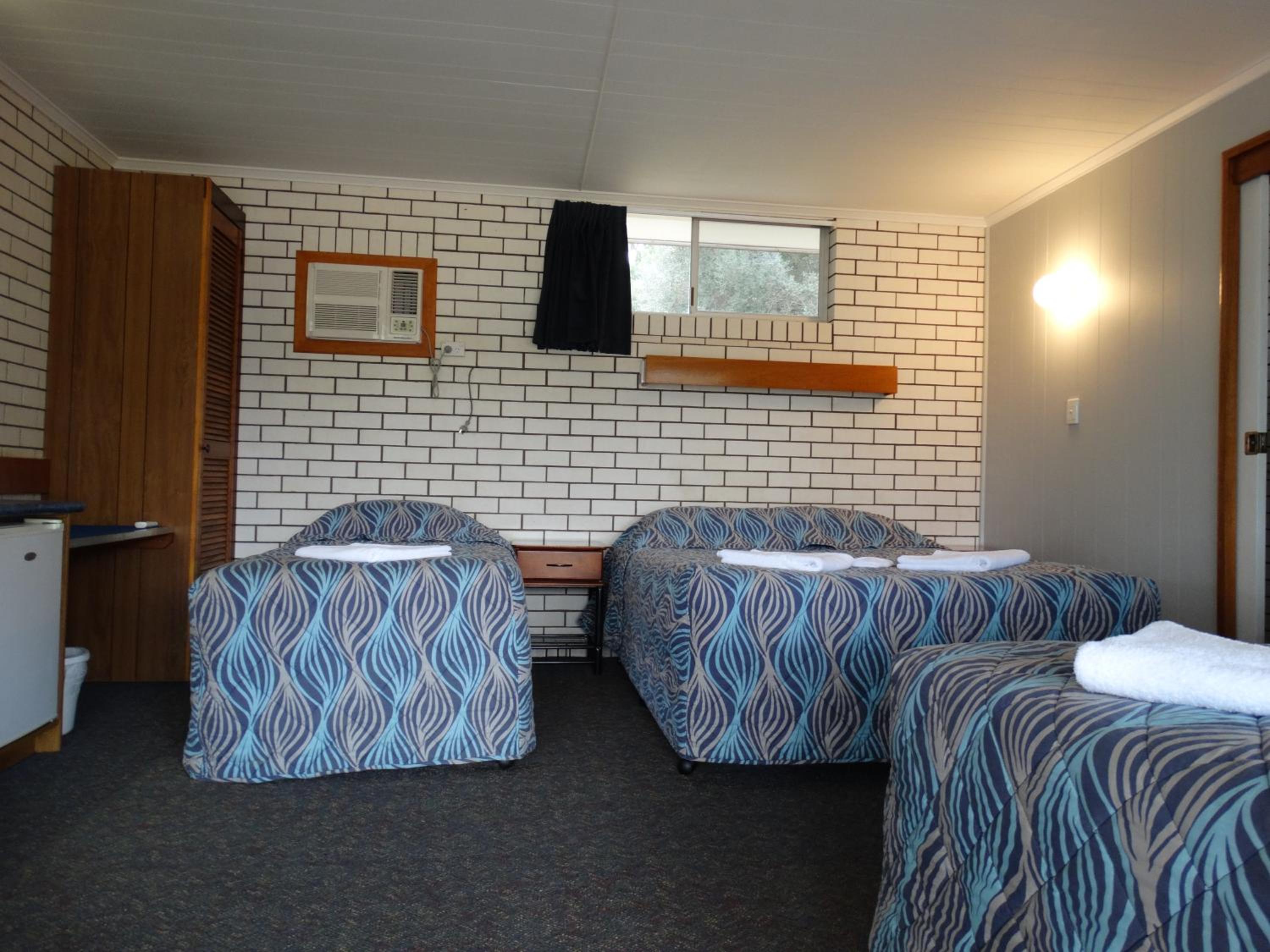 Family Room - Photo 1