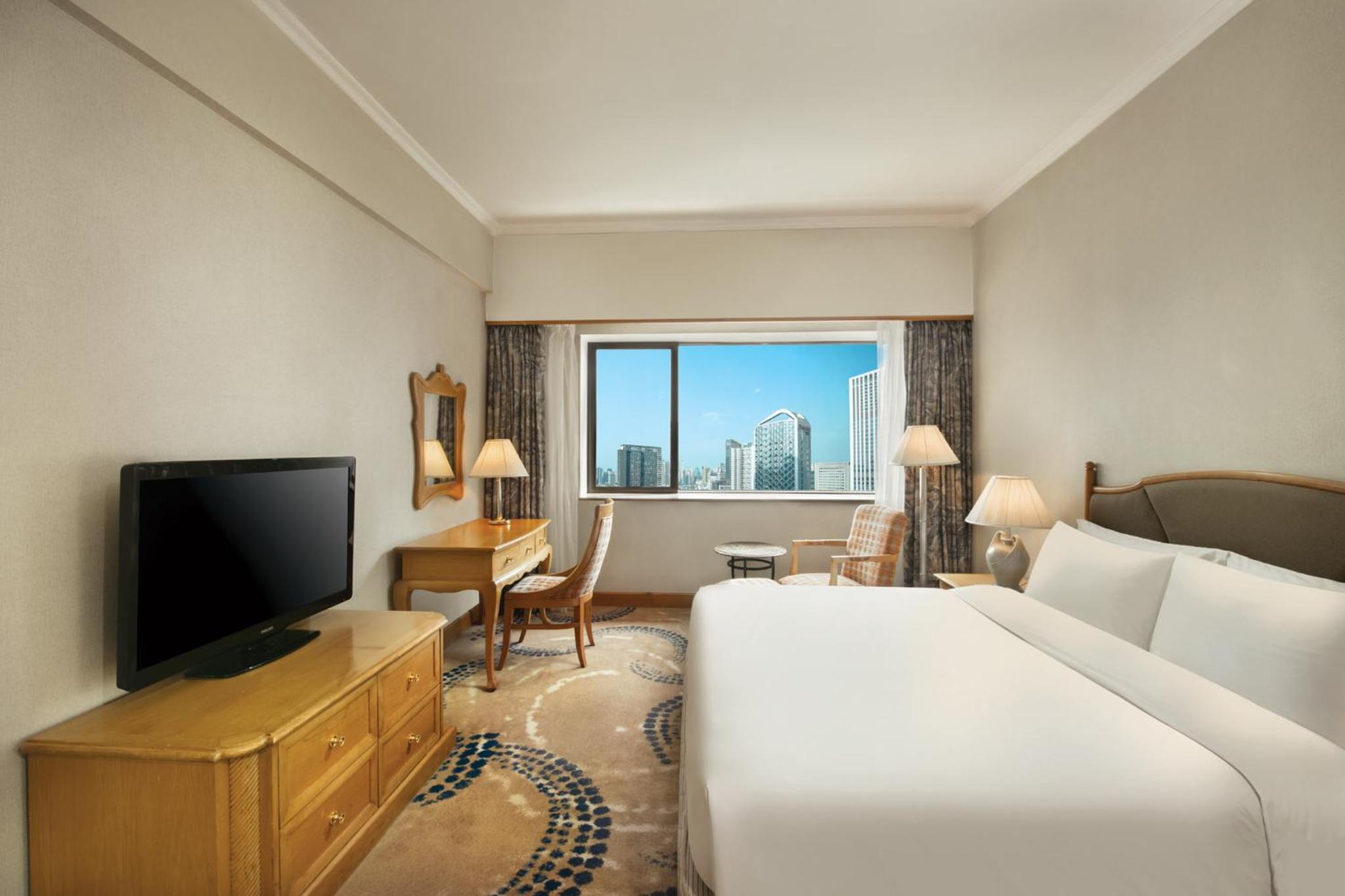 Standard King Room - Photo 4