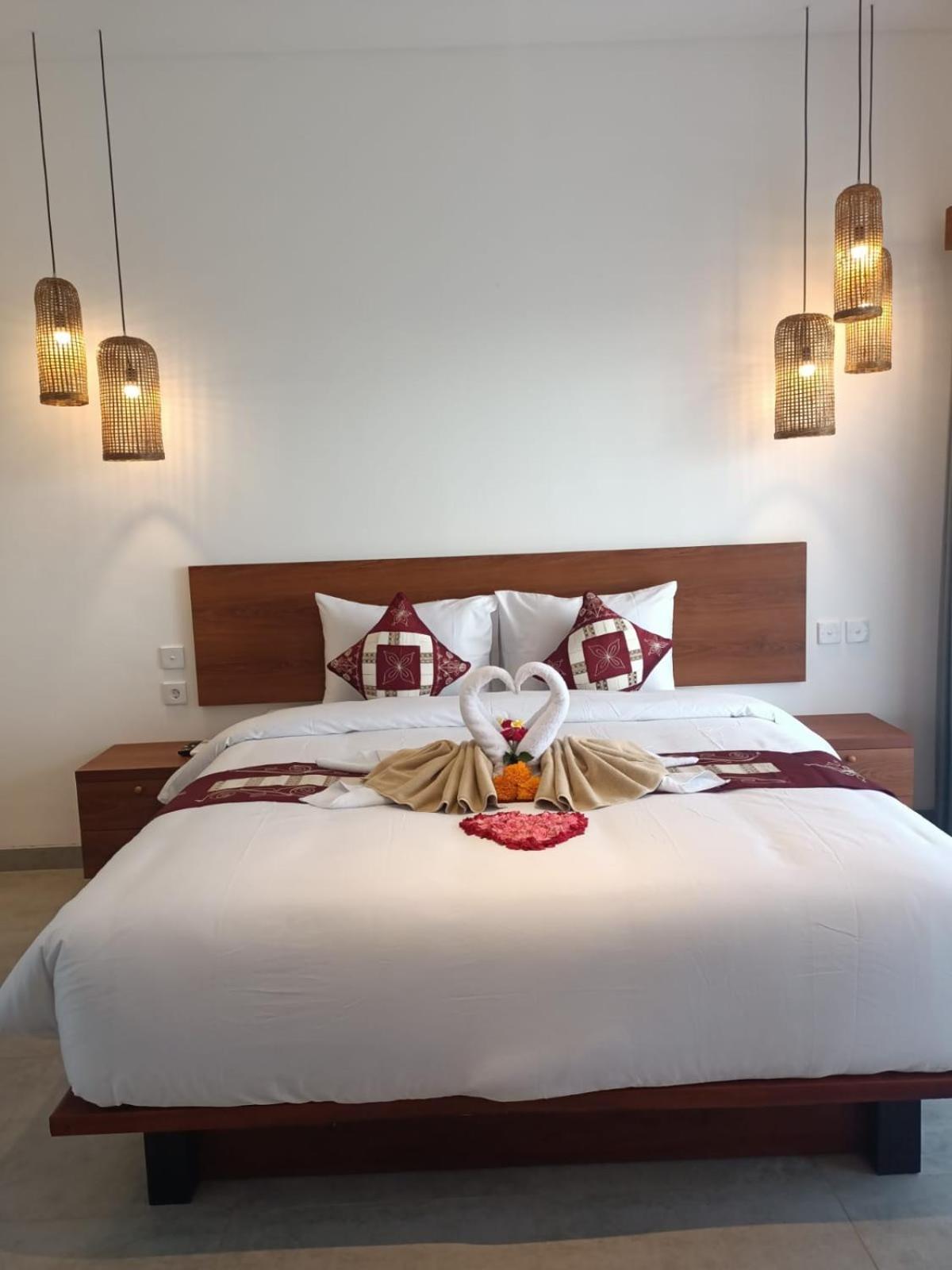 Standard Double Room - Photo 21