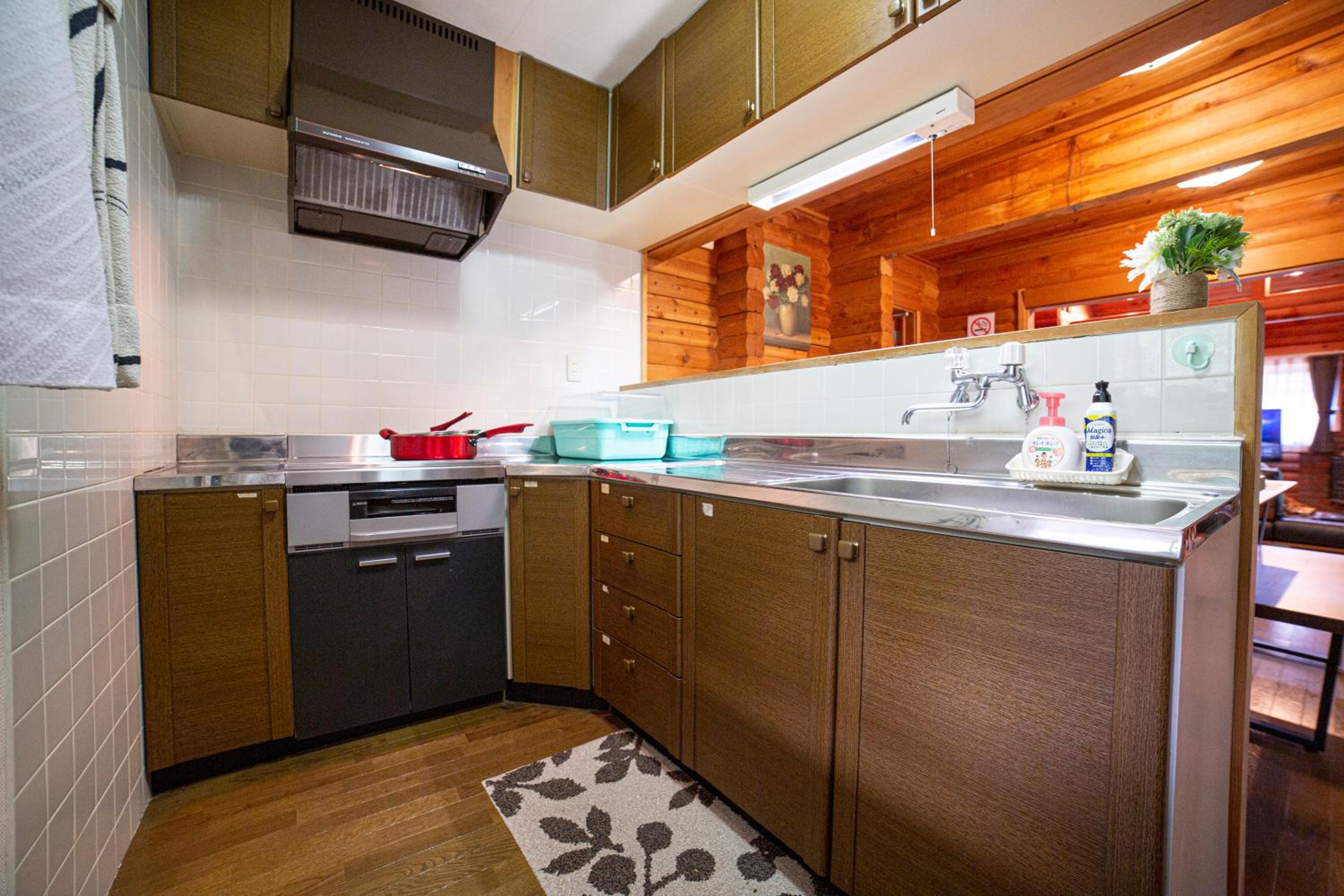 Three-Bedroom House - Photo 11