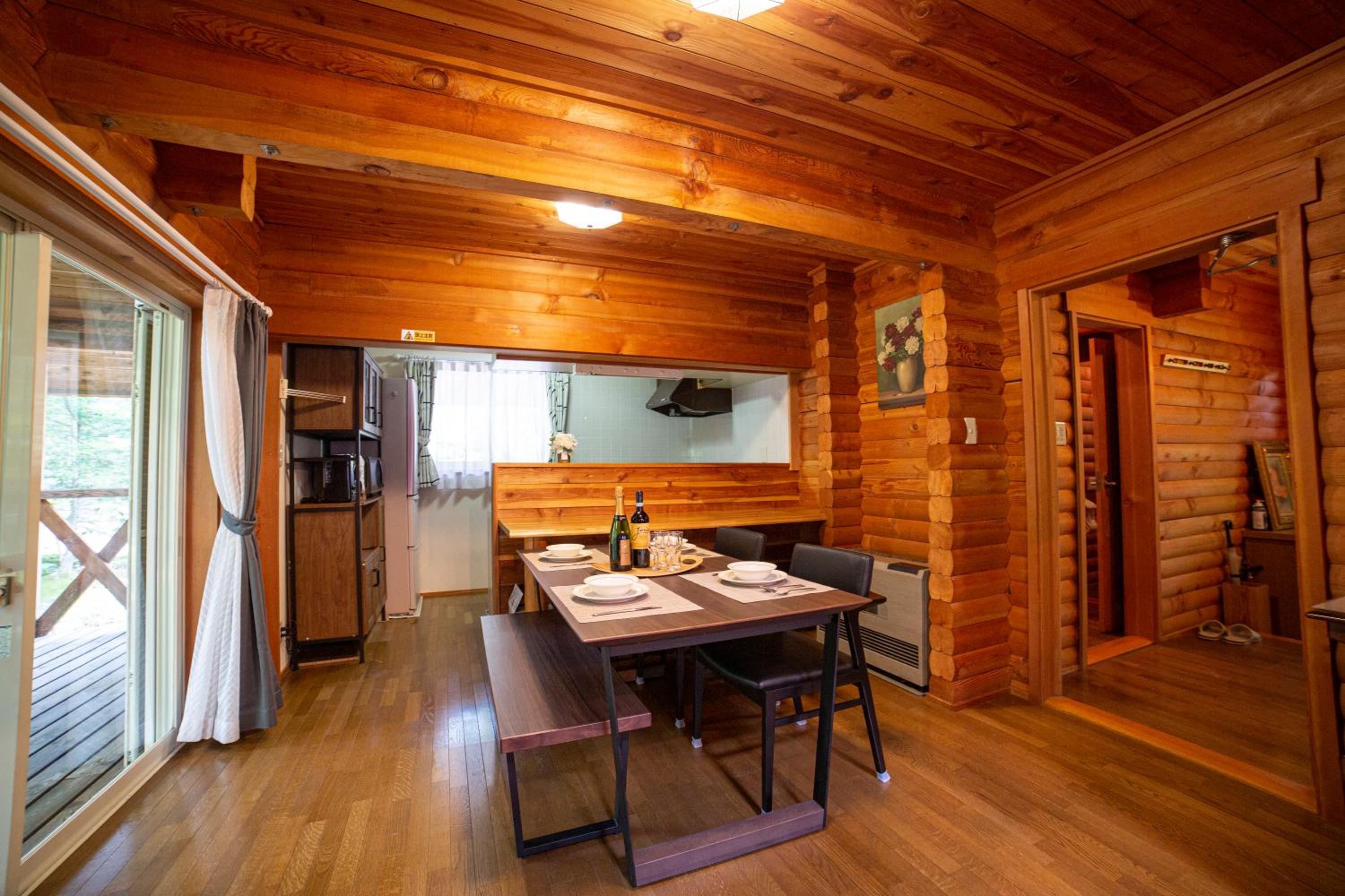 Three-Bedroom House - Photo 7