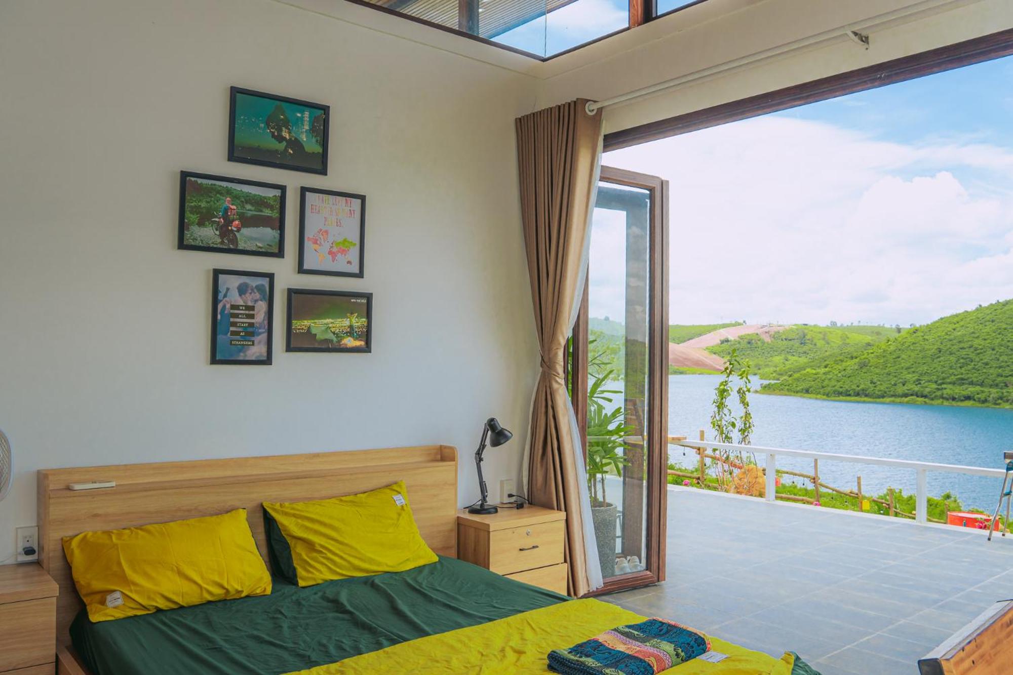 Bungalow - Water Front  photo 1