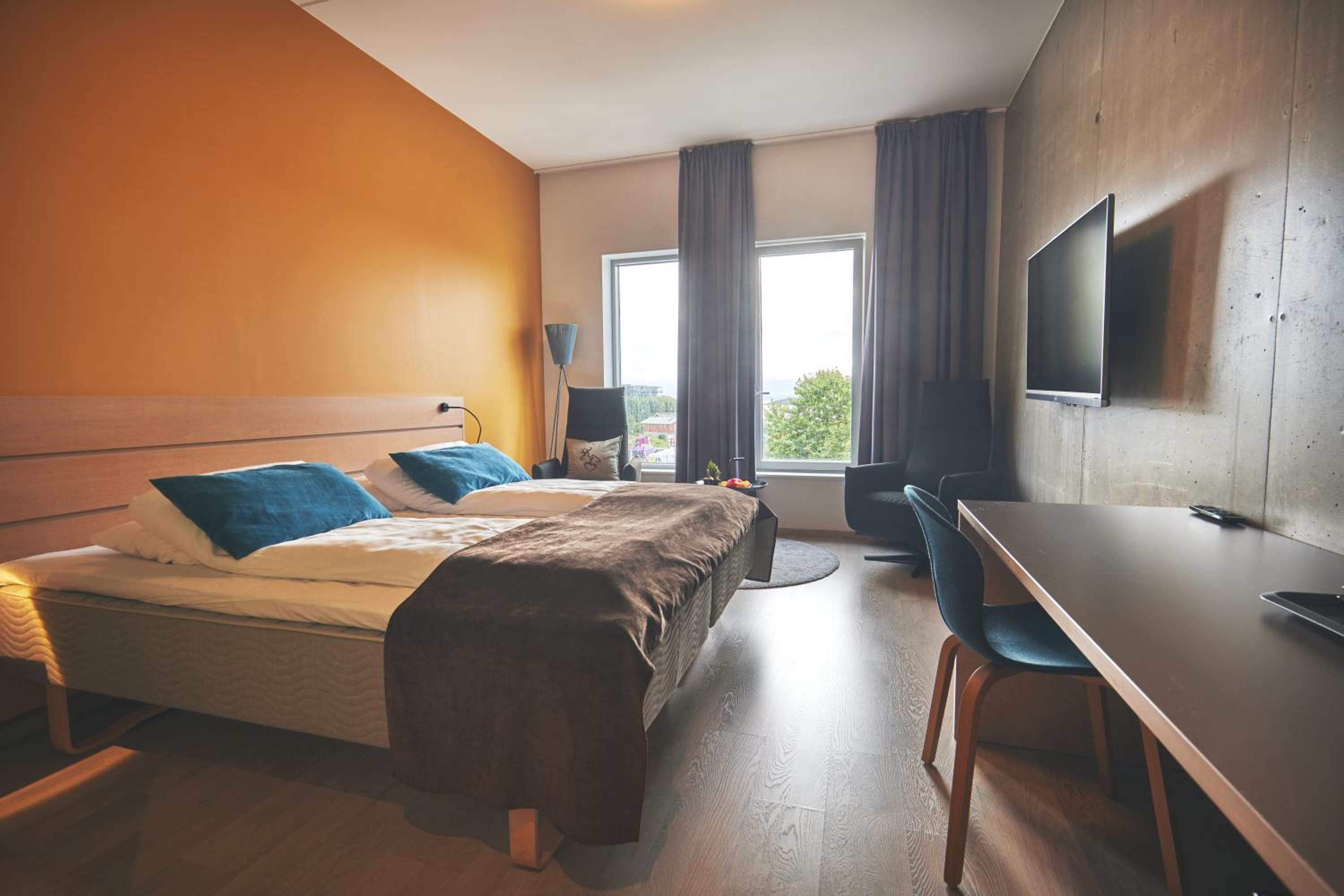 Standard Double or Twin Room photo 2