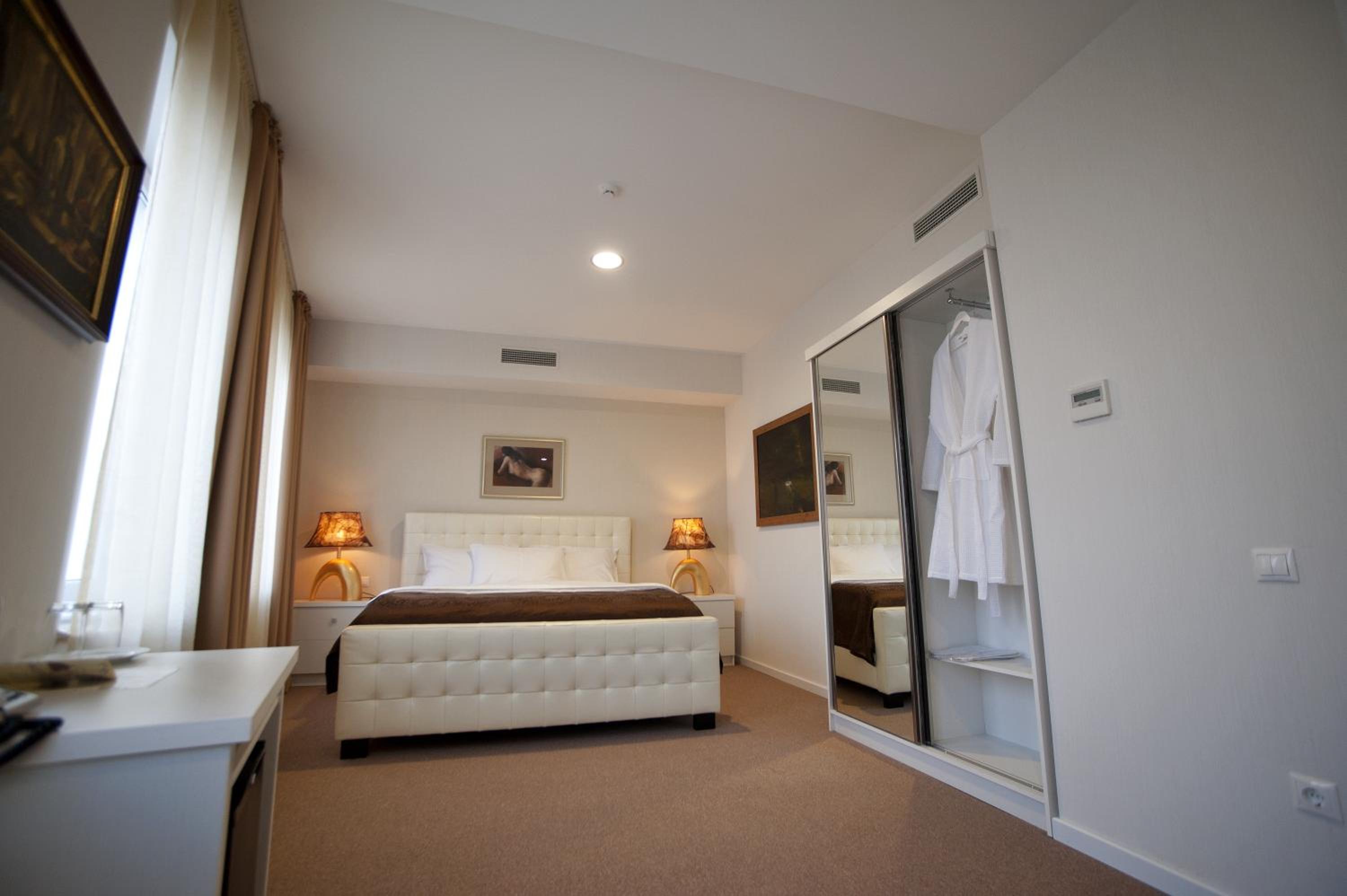 Suite photo 2