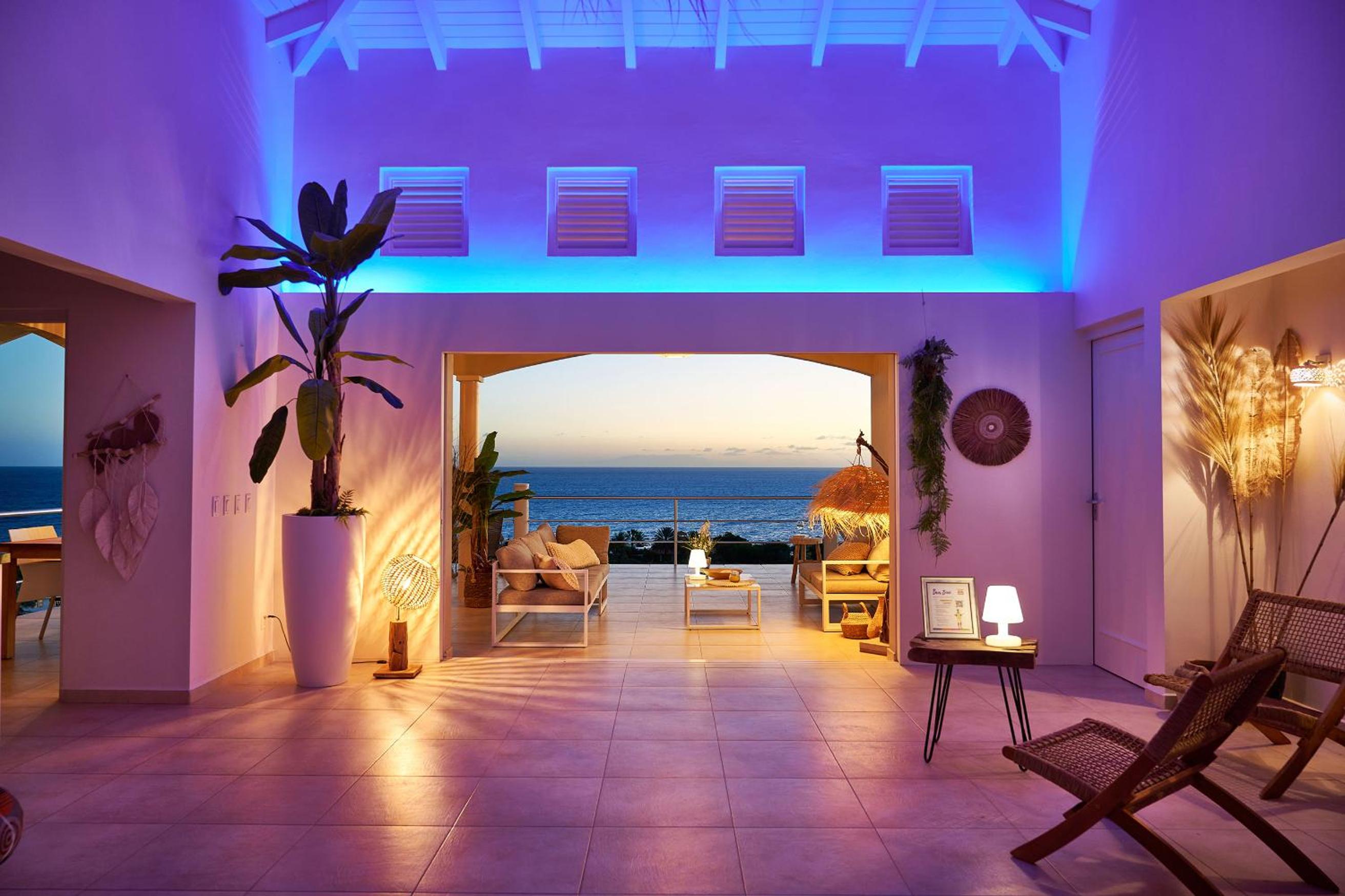 Deluxe 4 bedroom sea view Villa with private pool