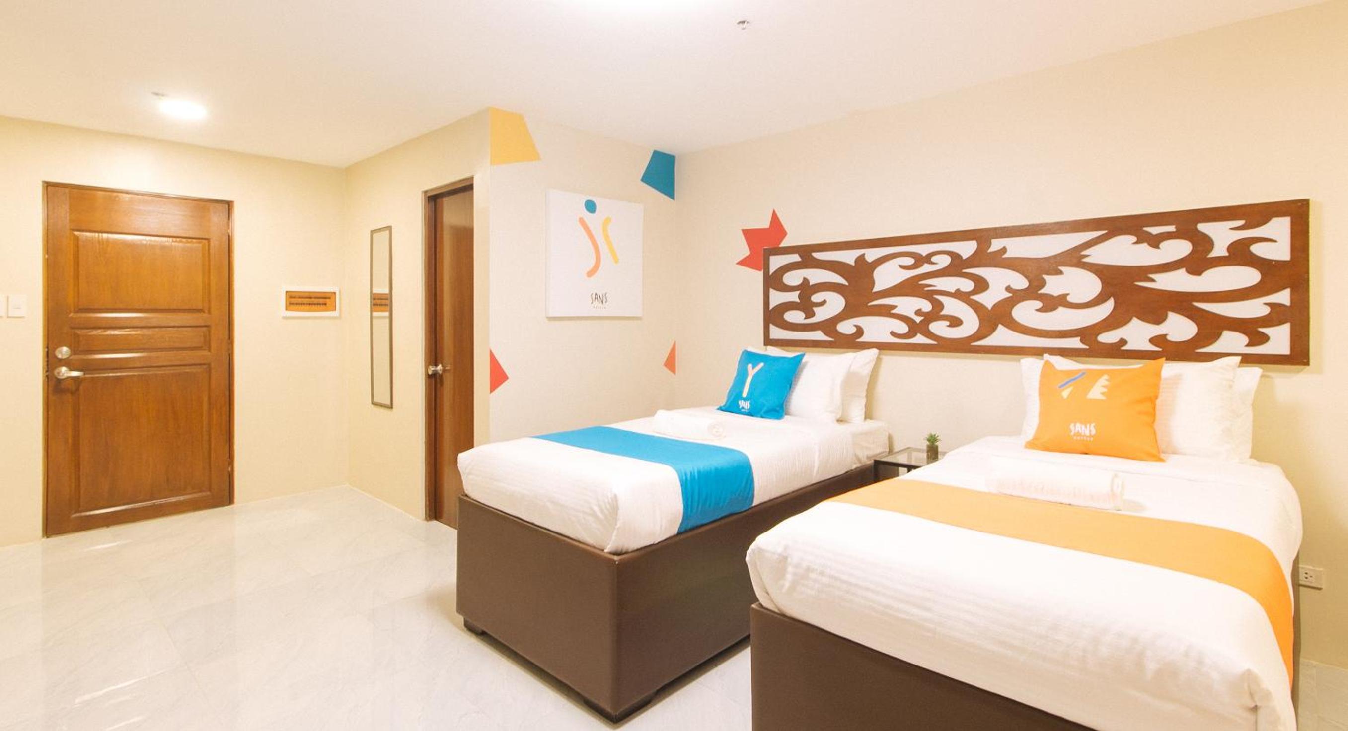 Twin Room - Photo 2