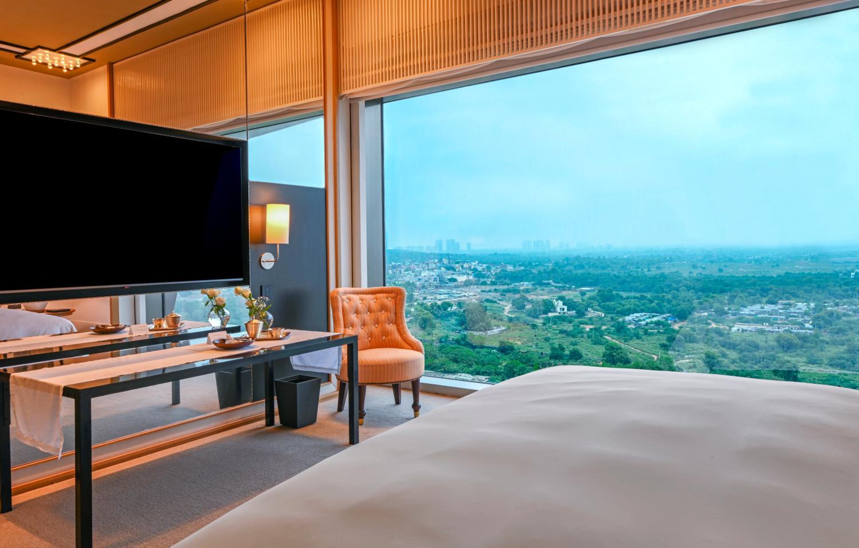 King Room - Club Access with Club hours - Photo 7