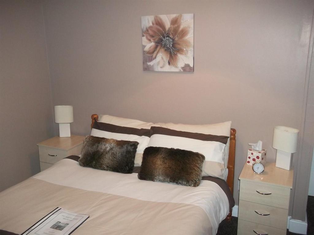 Deluxe Family Room - Photo 1
