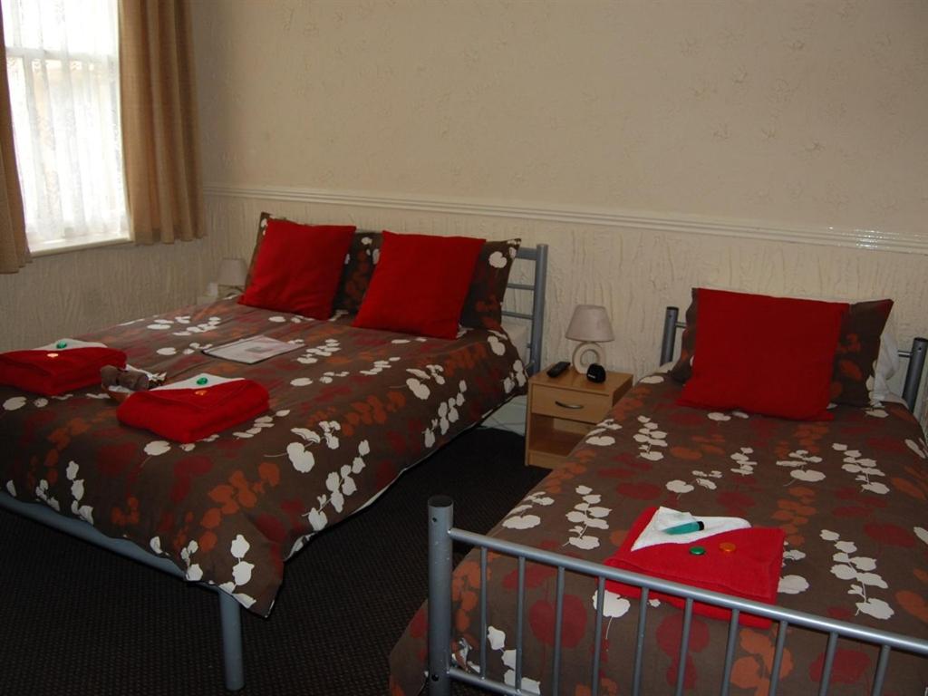 Standard Triple Room - Photo 1