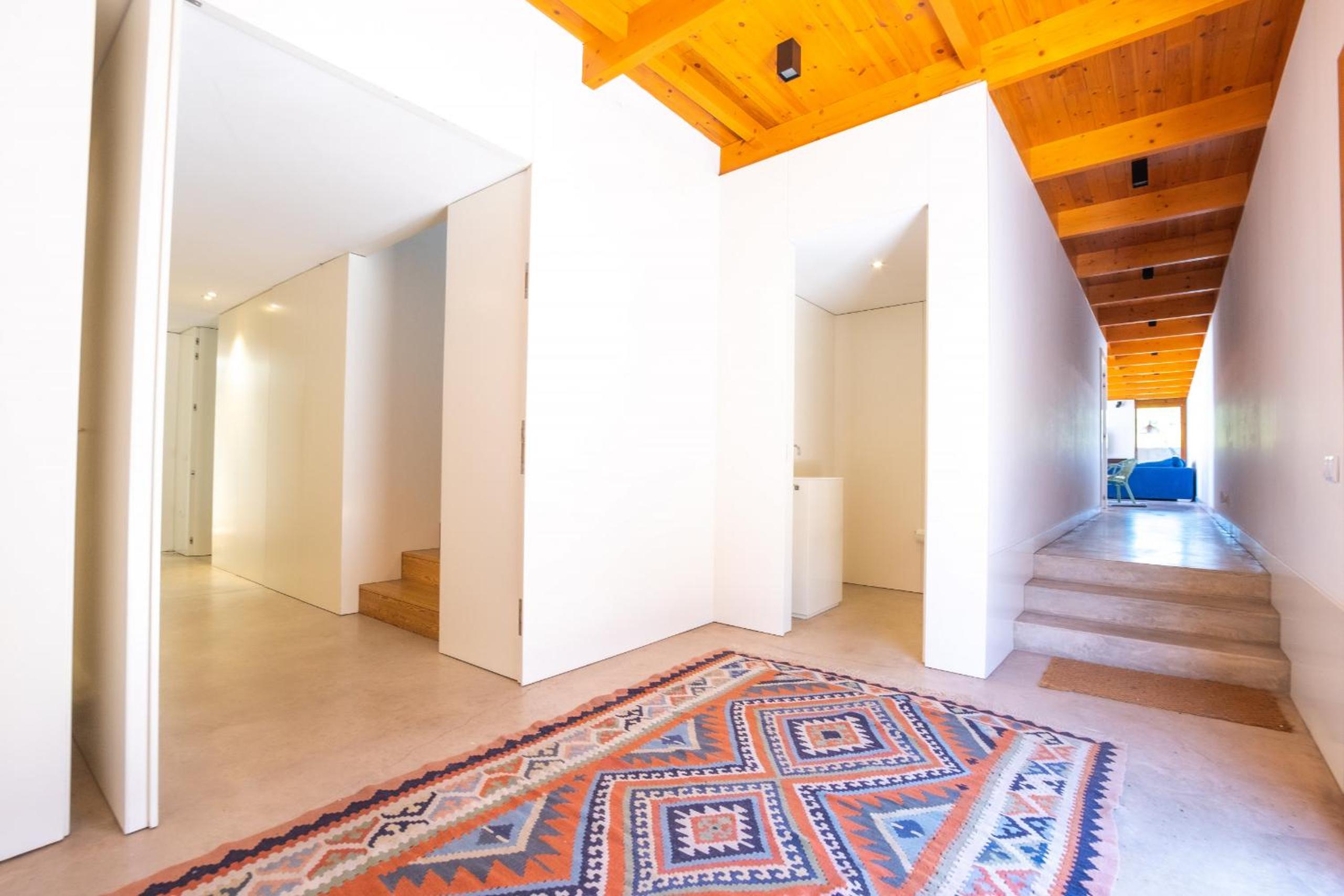 Villa photo 1