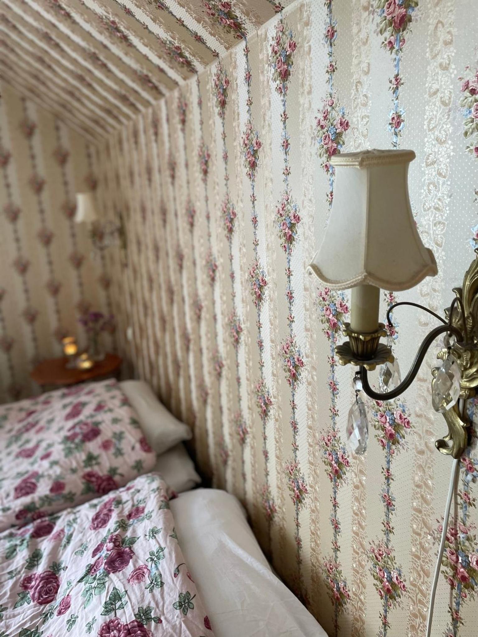 Large Double Room photo 1