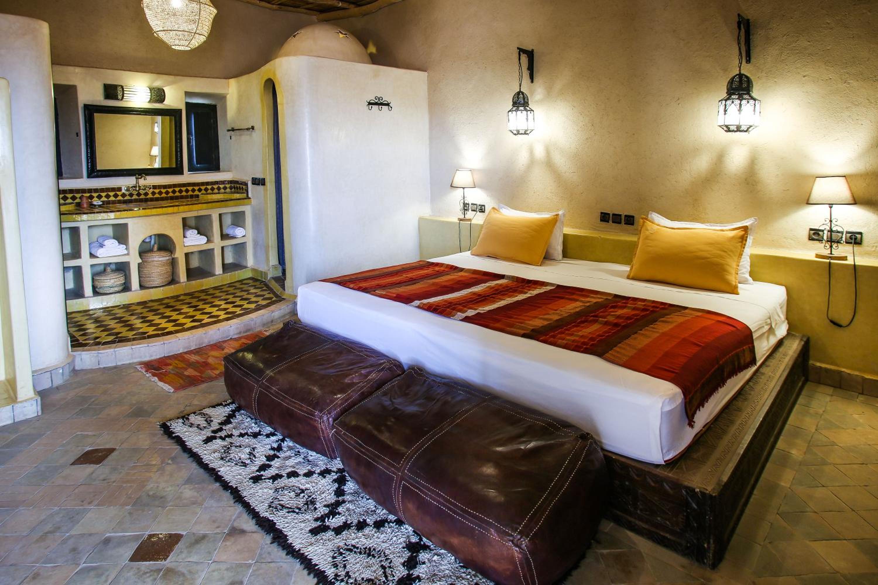 Double or Twin Room - Photo 7