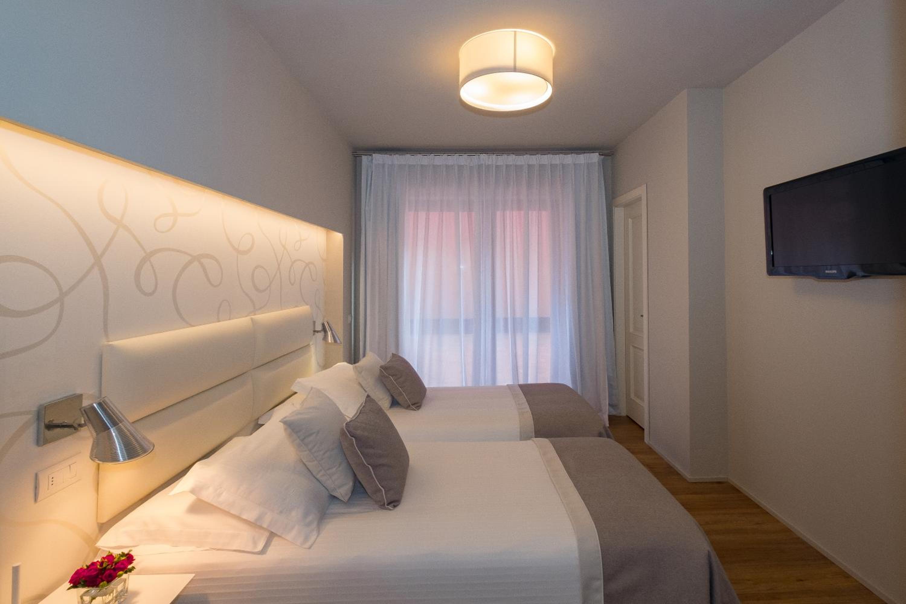 Superior Double Room - Photo 5
