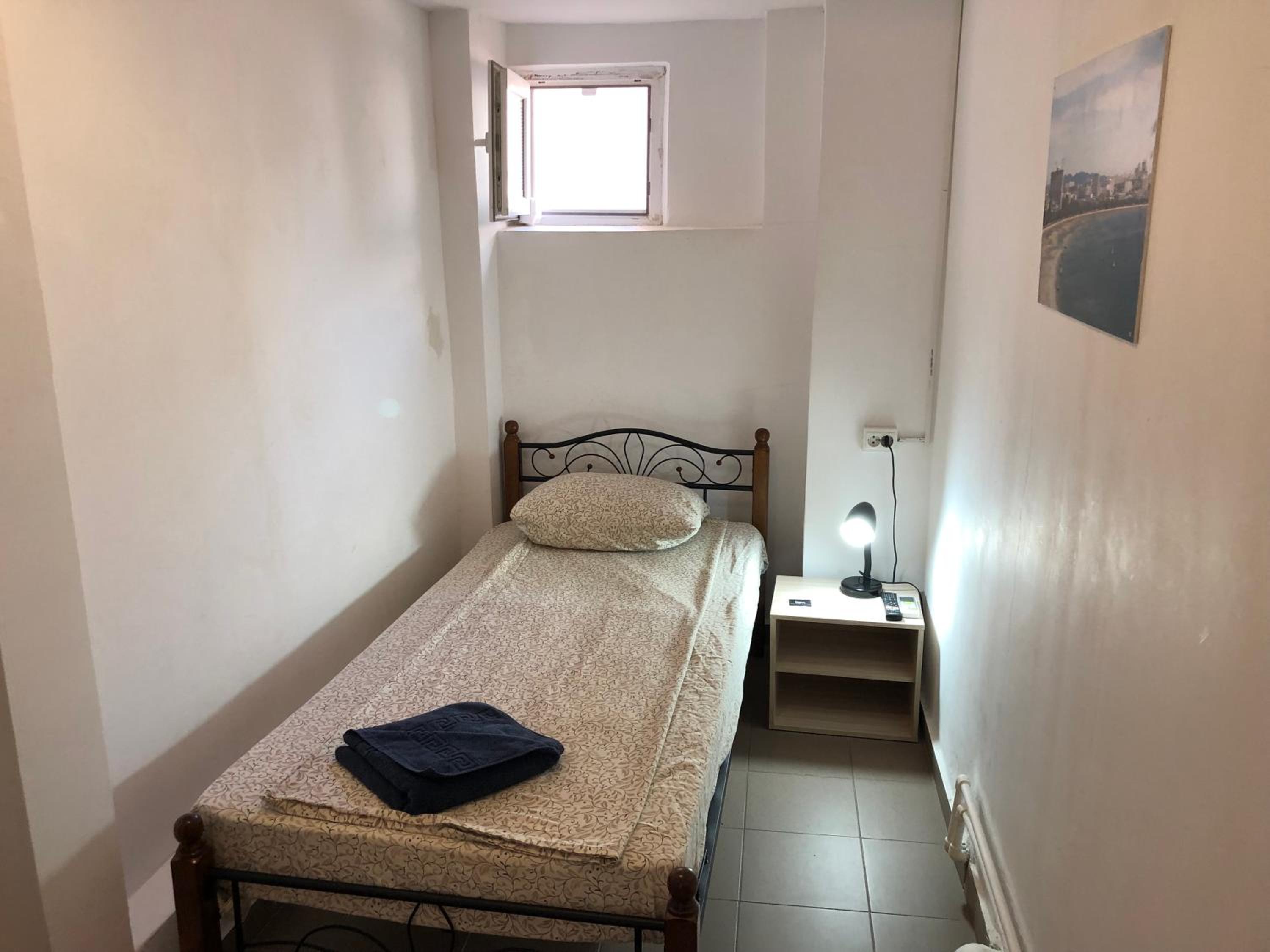 Single Room photo 3