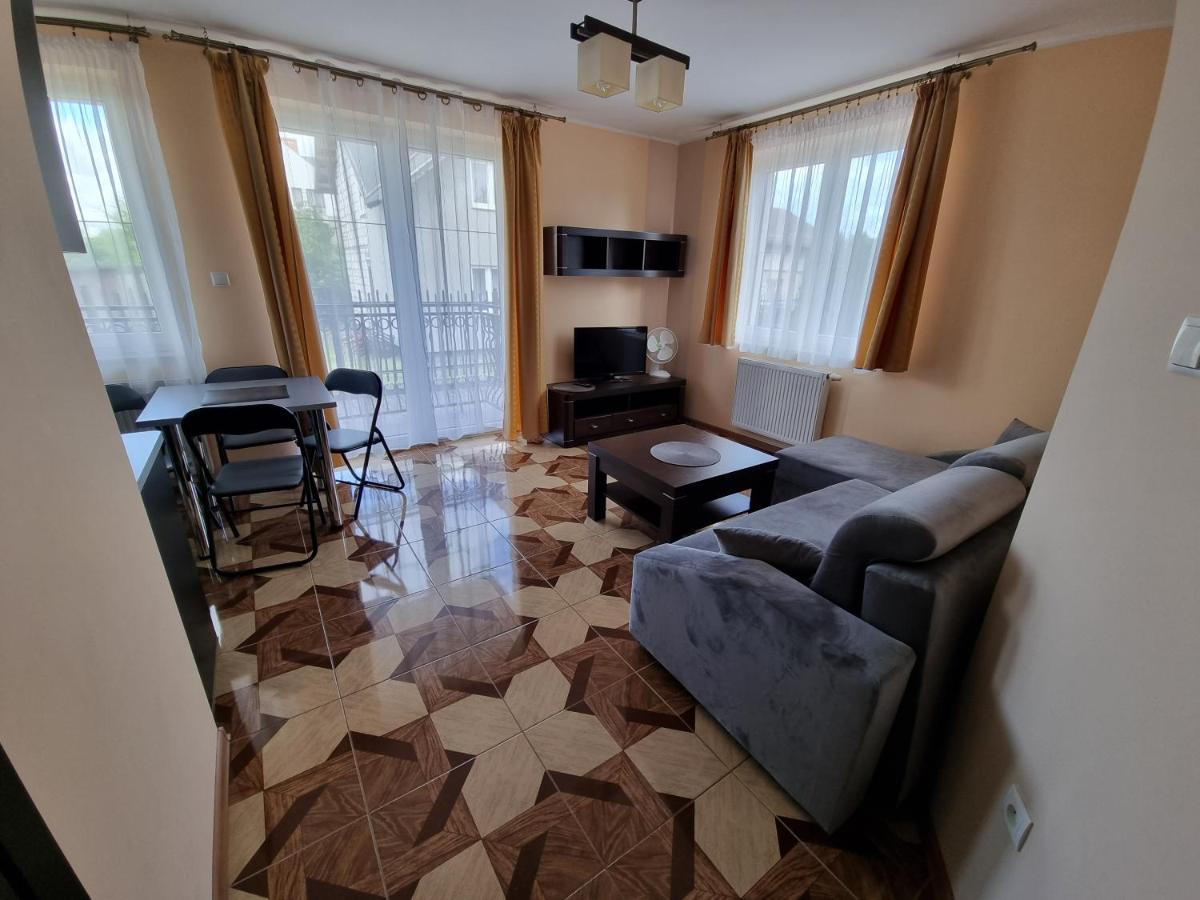 Apartment photo 2