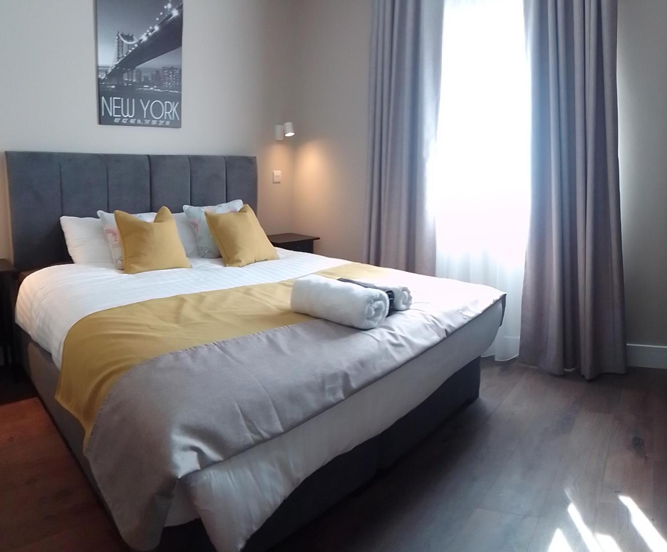 Deluxe Family Suite photo 2