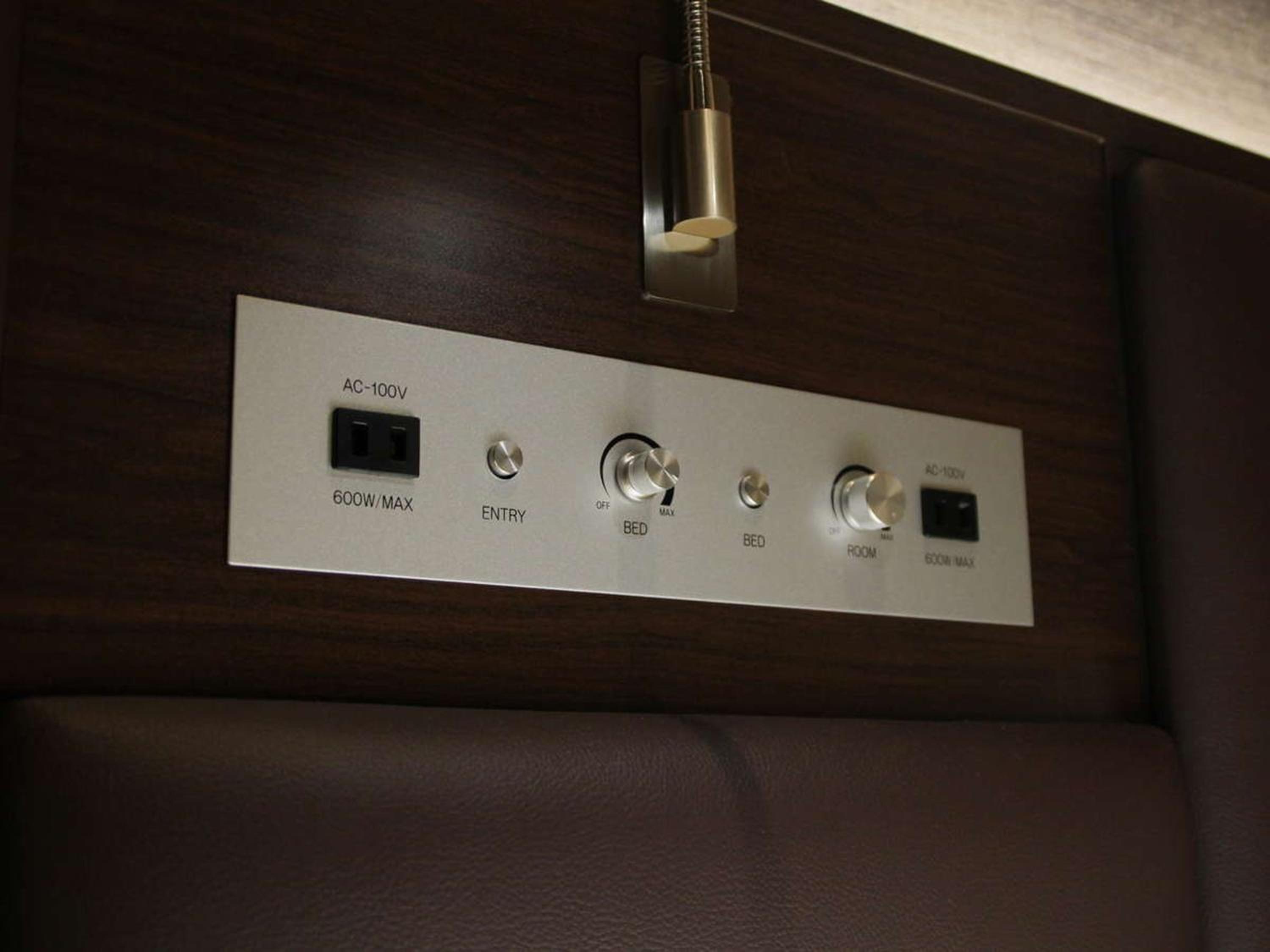 Double Room - Non-Smoking  - Photo 3