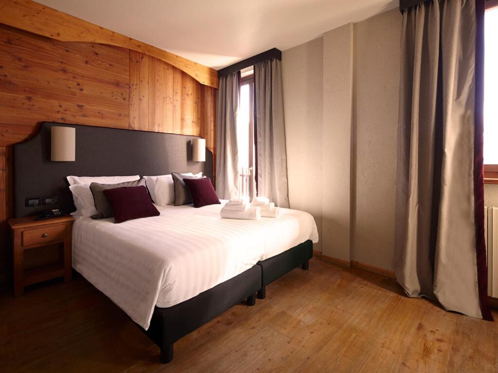 Comfort Double or Twin Room with Mountain View photo 3