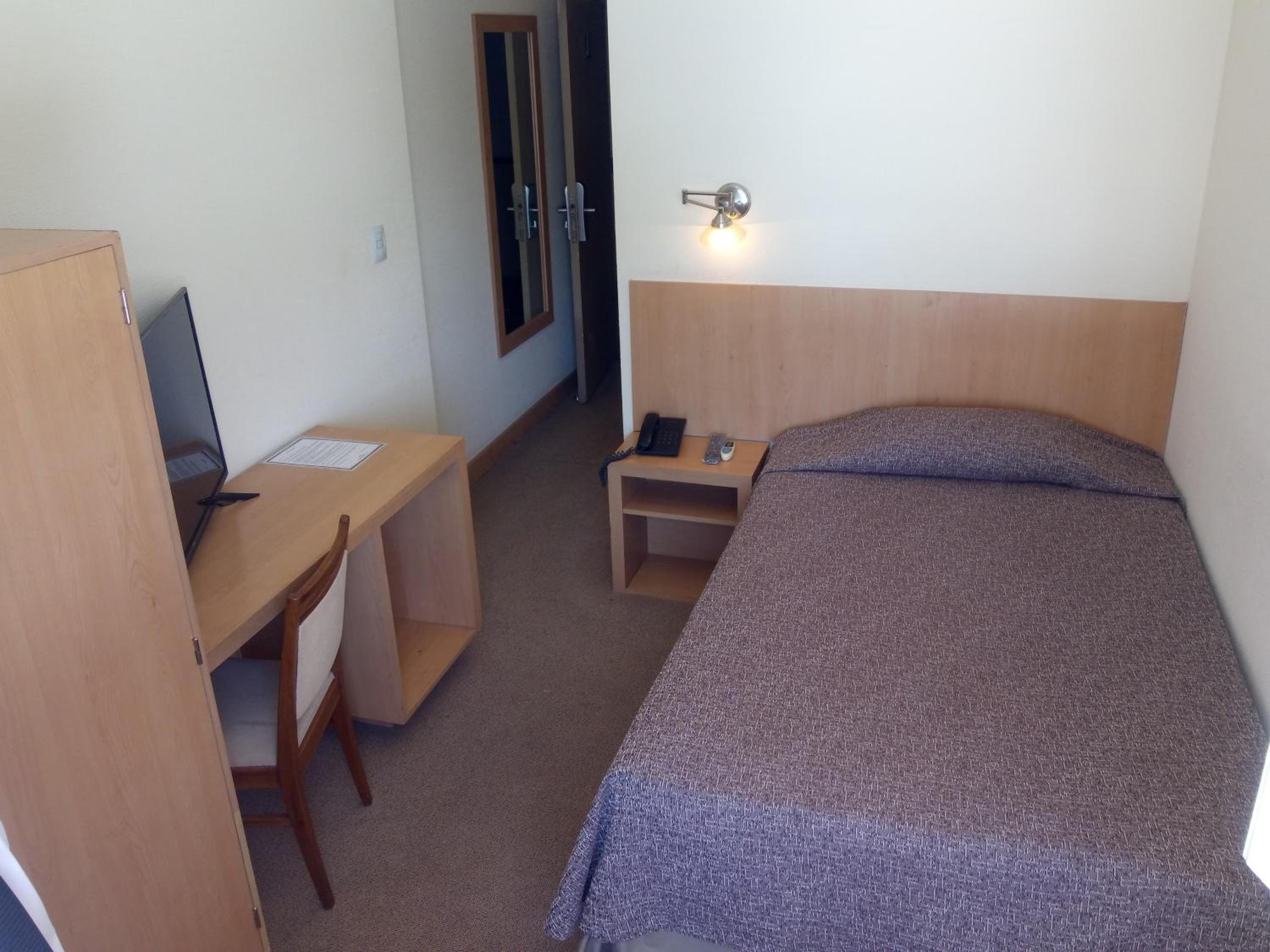 Small Single Room photo 1