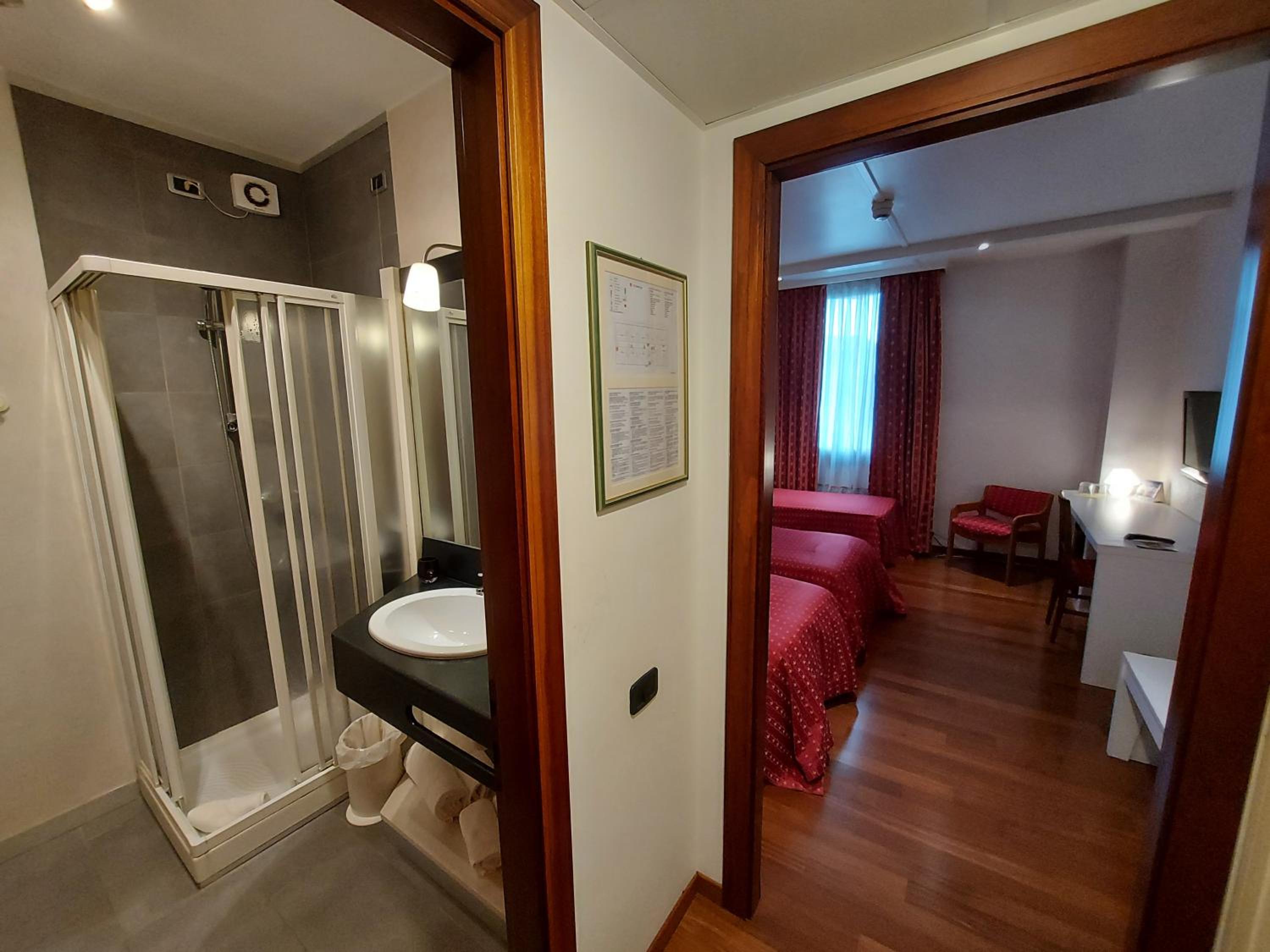 Triple Room photo 3