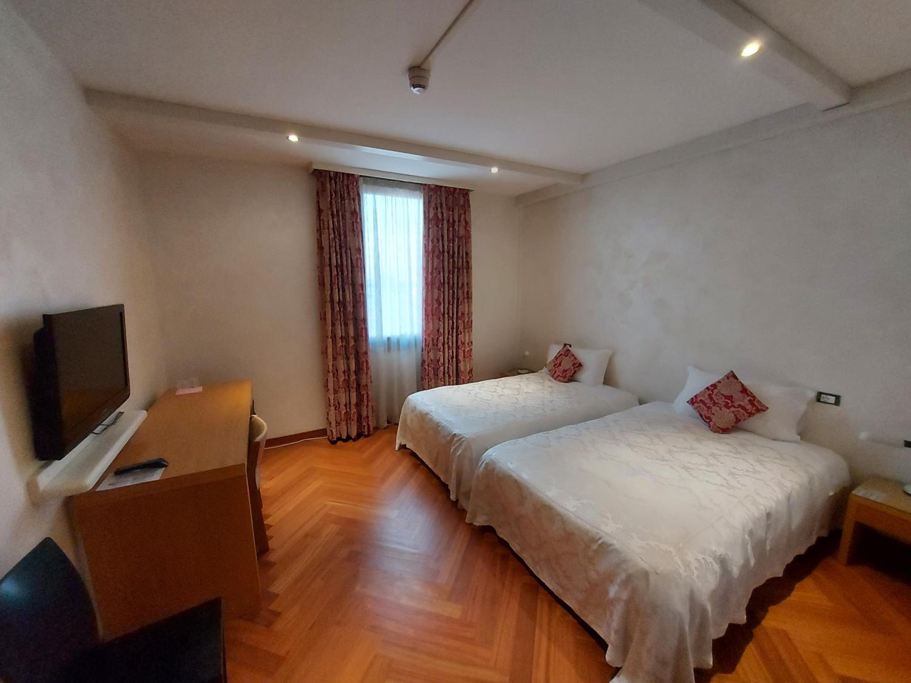 Superior Twin Room photo 1