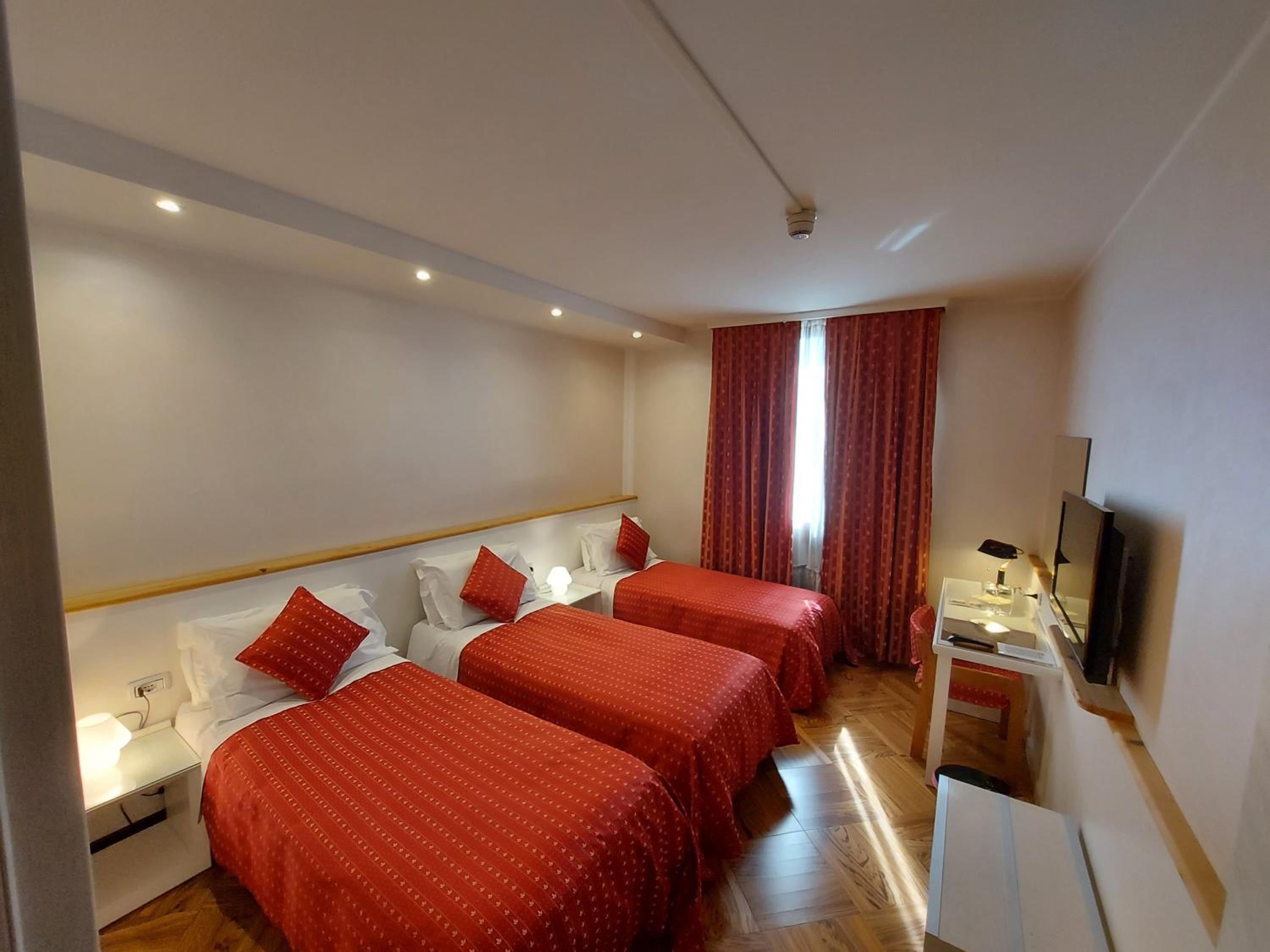 Triple Room photo 1