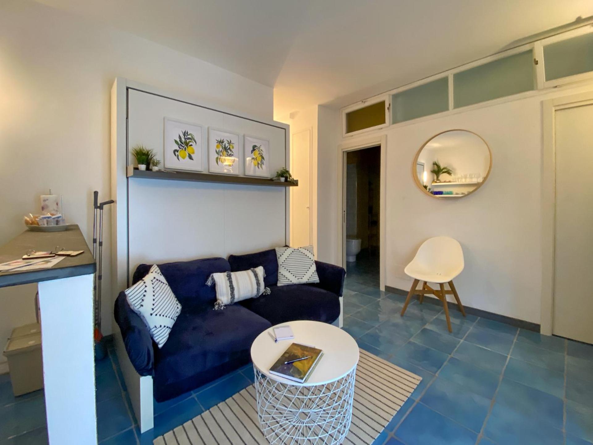 One-Bedroom Apartment - Photo 24