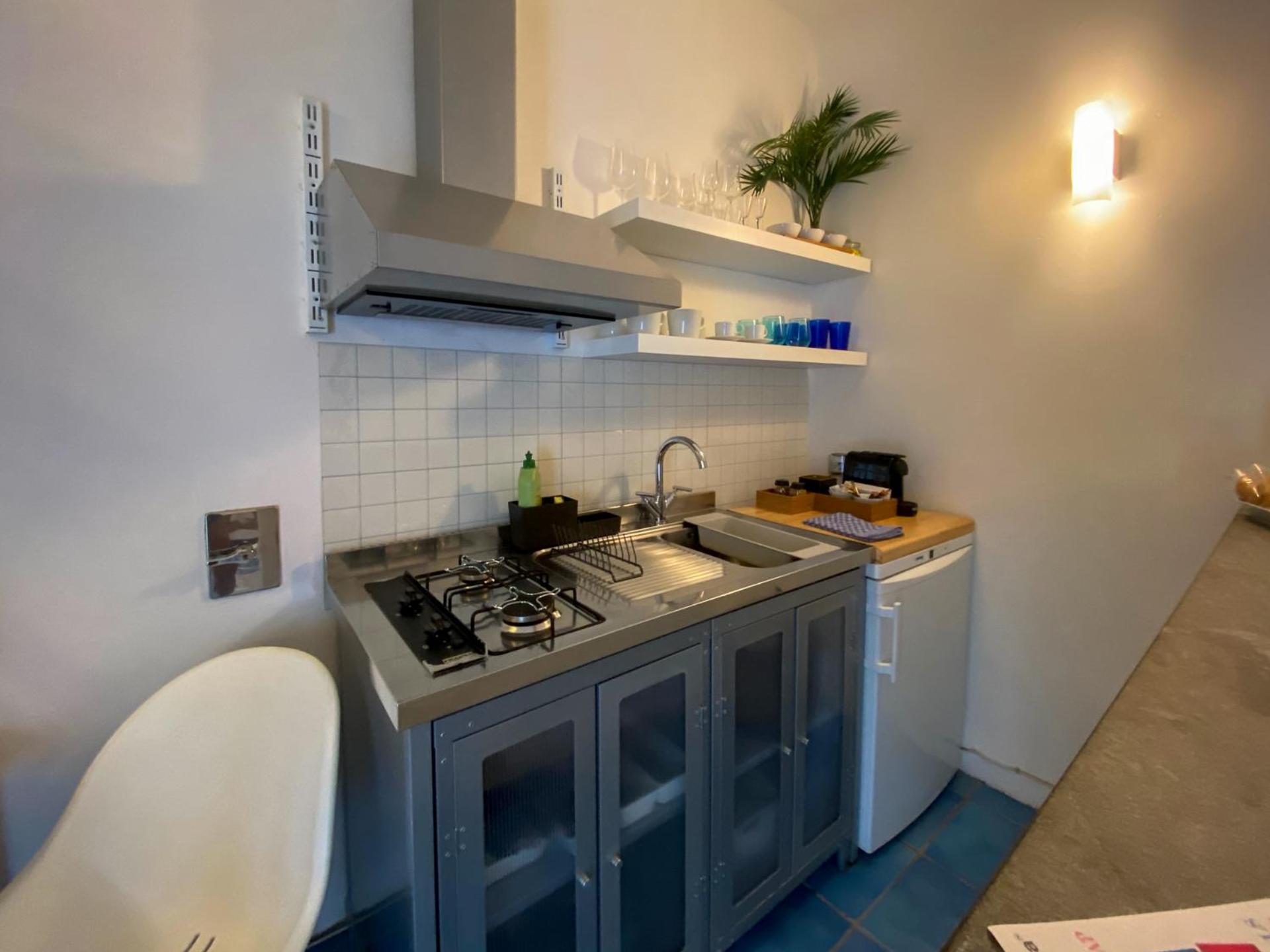 One-Bedroom Apartment - Photo 20
