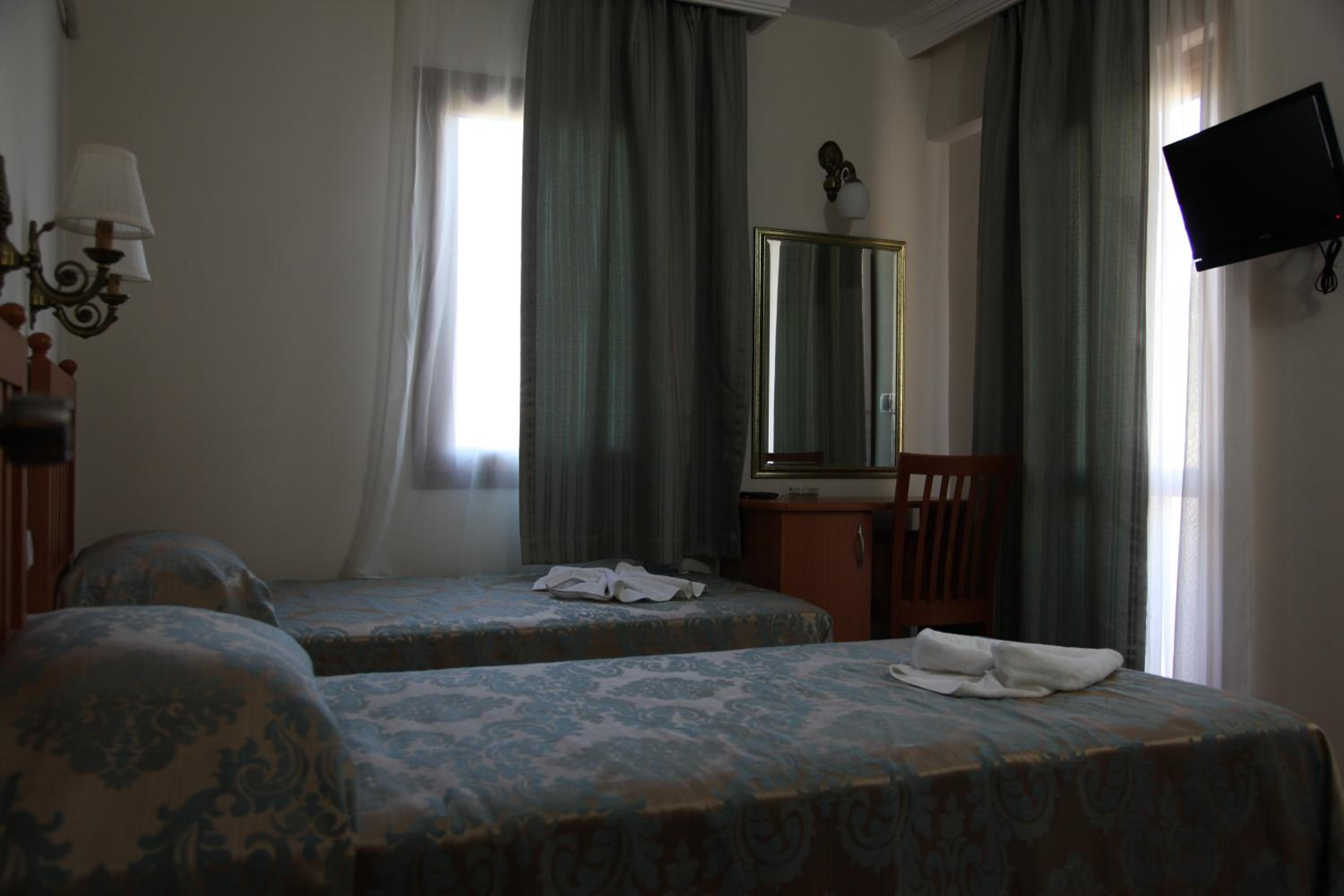 Twin Room photo 2